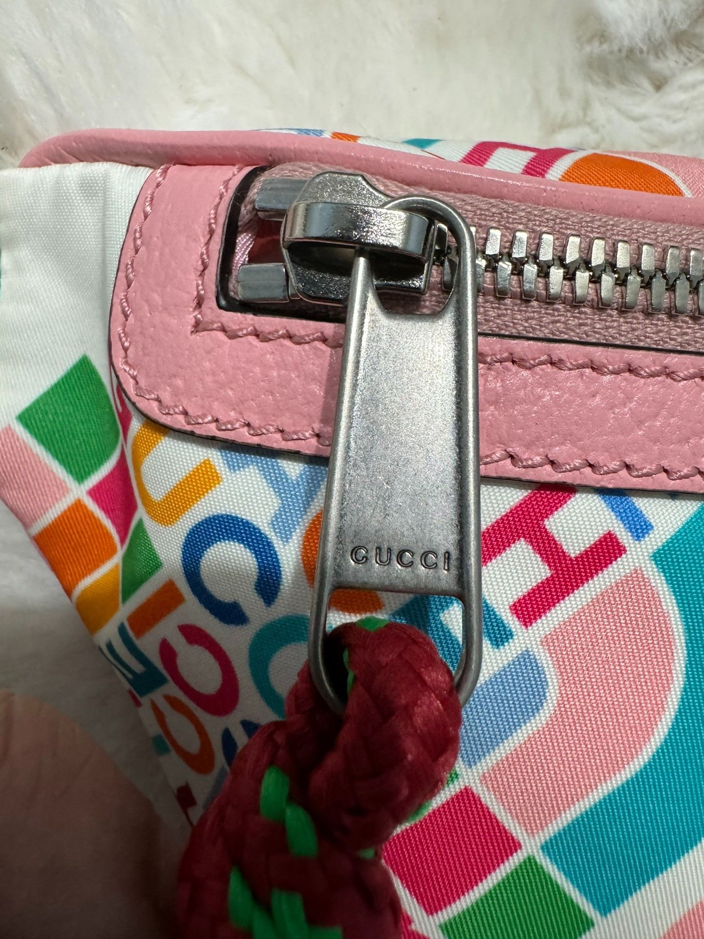 Gucci Gucci's new waist bag 2501-Nextarrow Size ONE SIZE - 4 Thumbnail