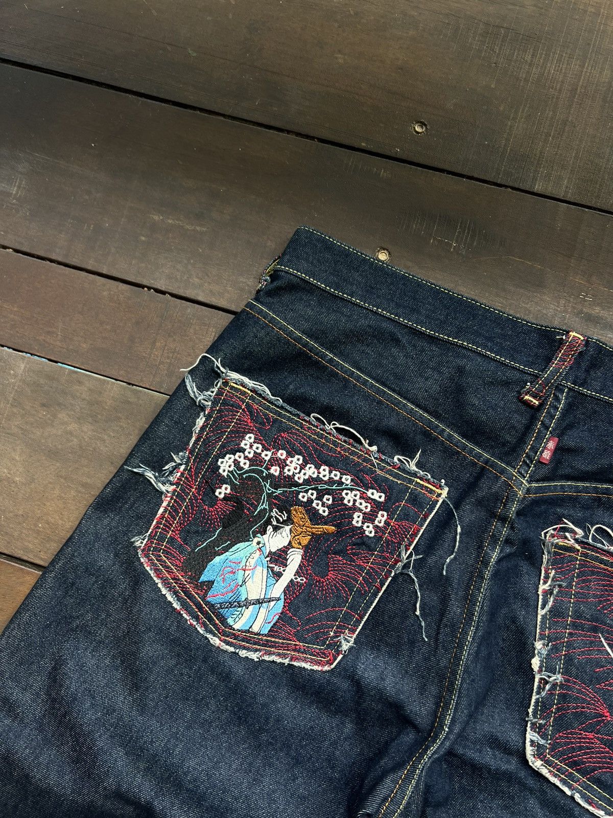 RMC Jeans RMC VINTAGE EMBROIDED RARE JAPANESE JEANS DENIM EVISU STYLE Size US 36 / EU 52 - 4 Thumbnail
