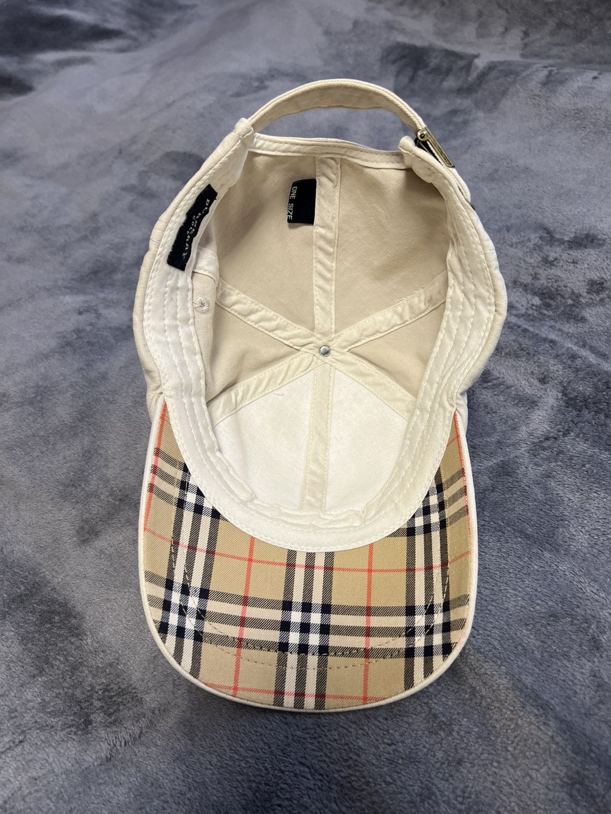 Burberry Burberry Hat Beige Cap Size ONE SIZE - 7 Thumbnail