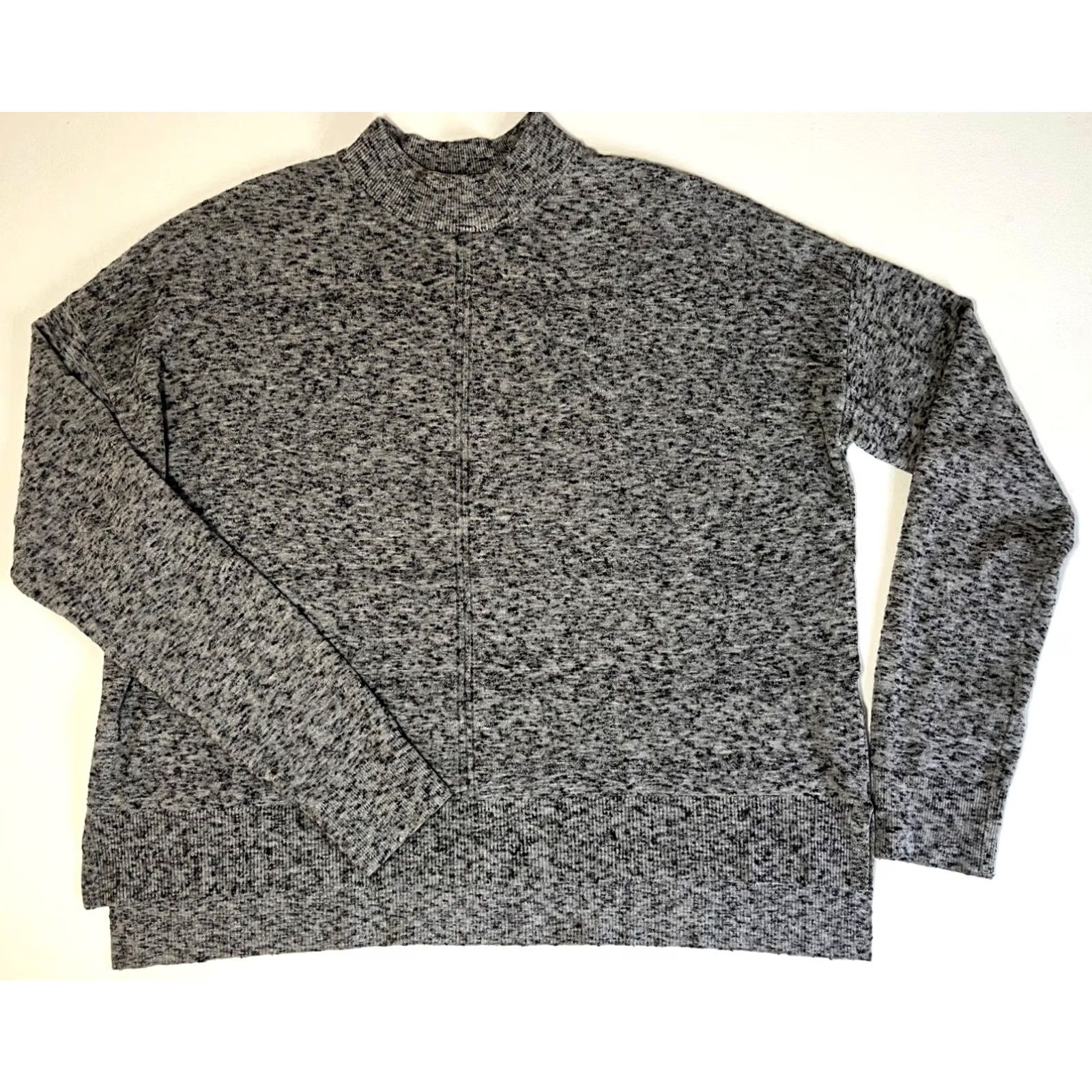 Vintage Wilfred Women’s Knit Sweater Heather Gray XS/ML? (Original lacks size clarity) Size M / US 6-8 / IT 42-44 - 3 Thumbnail
