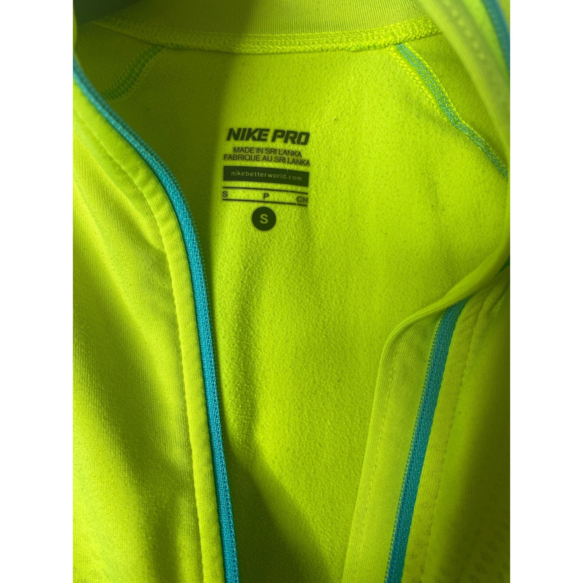 Nike NIKE PRO WOMEN'S 1/2 ZIP NEON PULLOVER SZ S Size S / US 4 / IT 40 - 4 Thumbnail