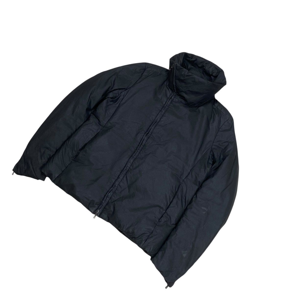 Attachment × Japanese Brand × Kazuyuki Kumagai Attachment Kazuyuki Kumagai Attachment Asymmetrical Down Jacket Size US M / EU 48-50 / 2 - 11 Thumbnail
