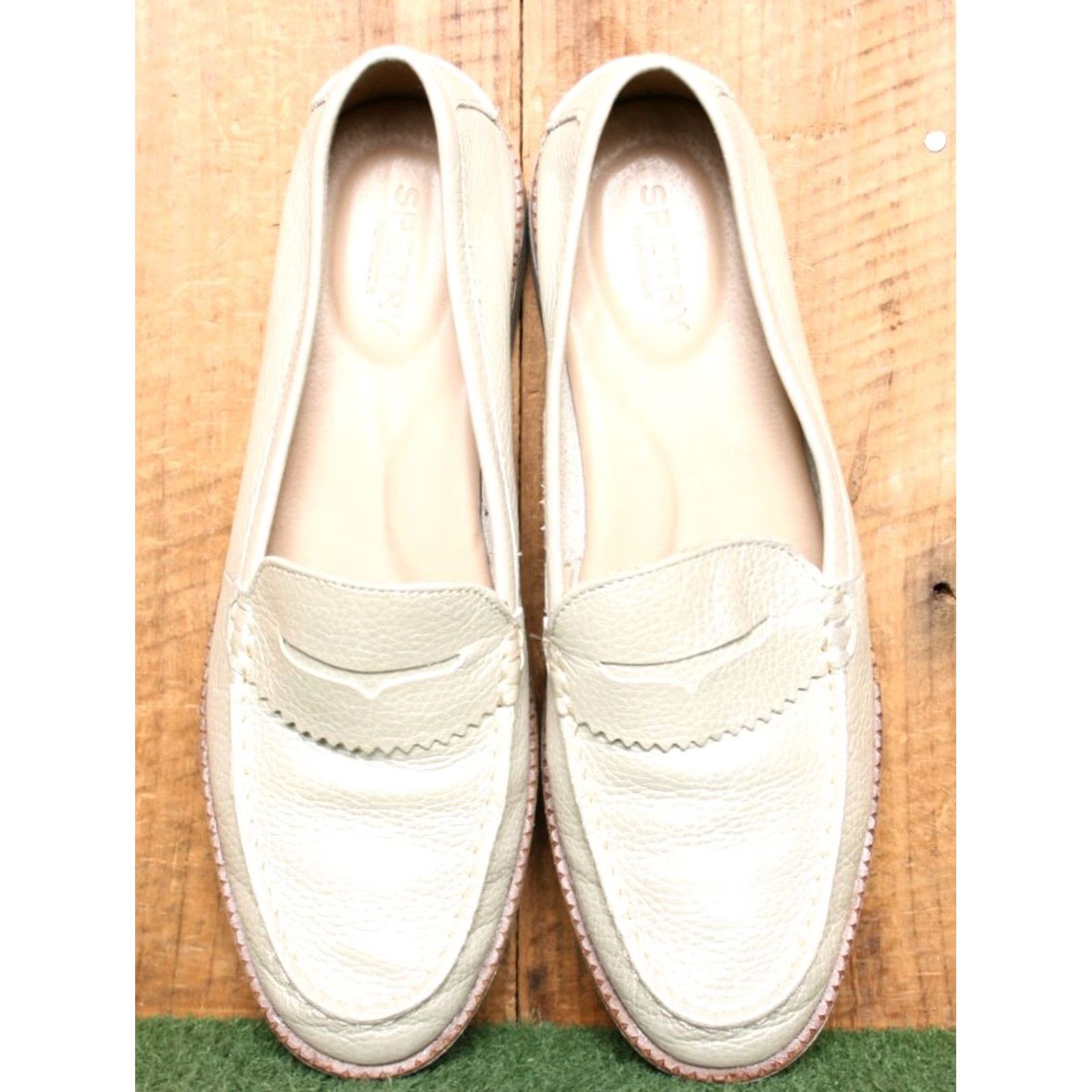 Sperry VINTAGE Sperry Waypoint Platinum Leather Penny Loafers 9.5 Women Slip On Casual Size US 10 / IT 40 - 4 Thumbnail