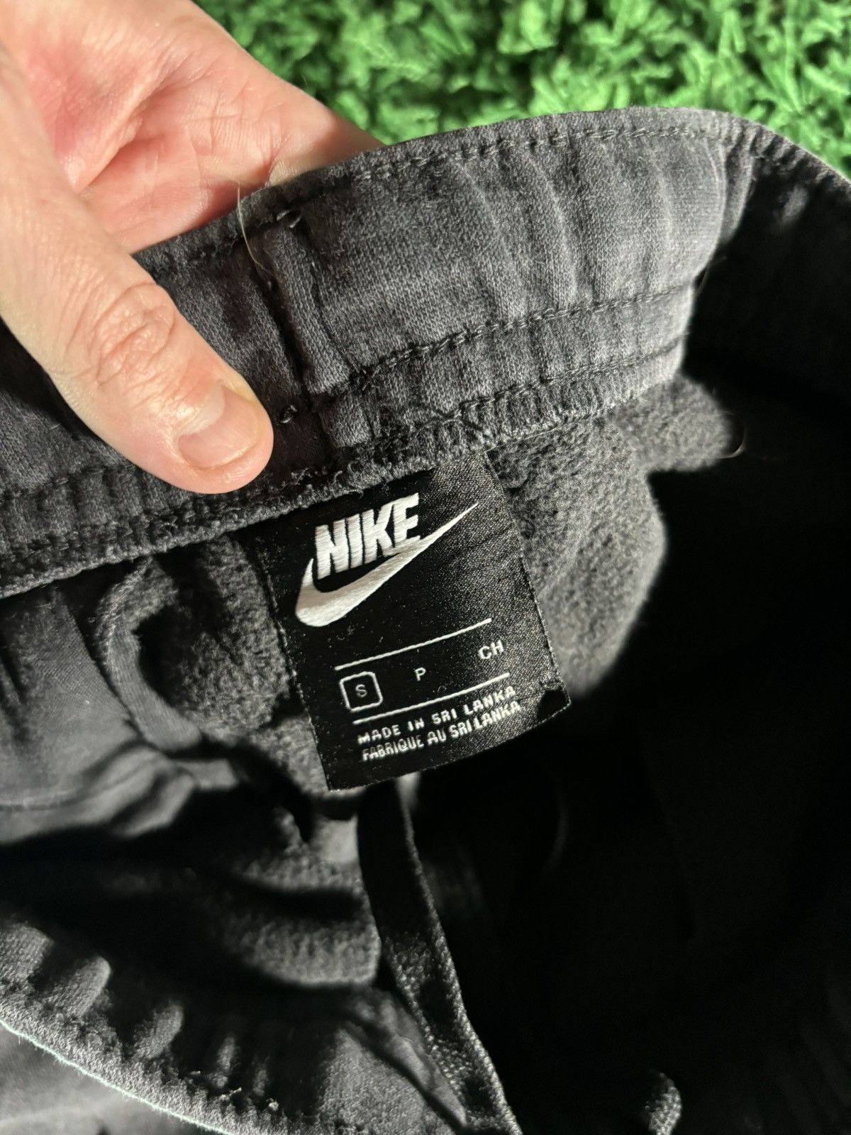 Nike Nike Sweatpants Size US 30 / EU 46 - 6 Thumbnail