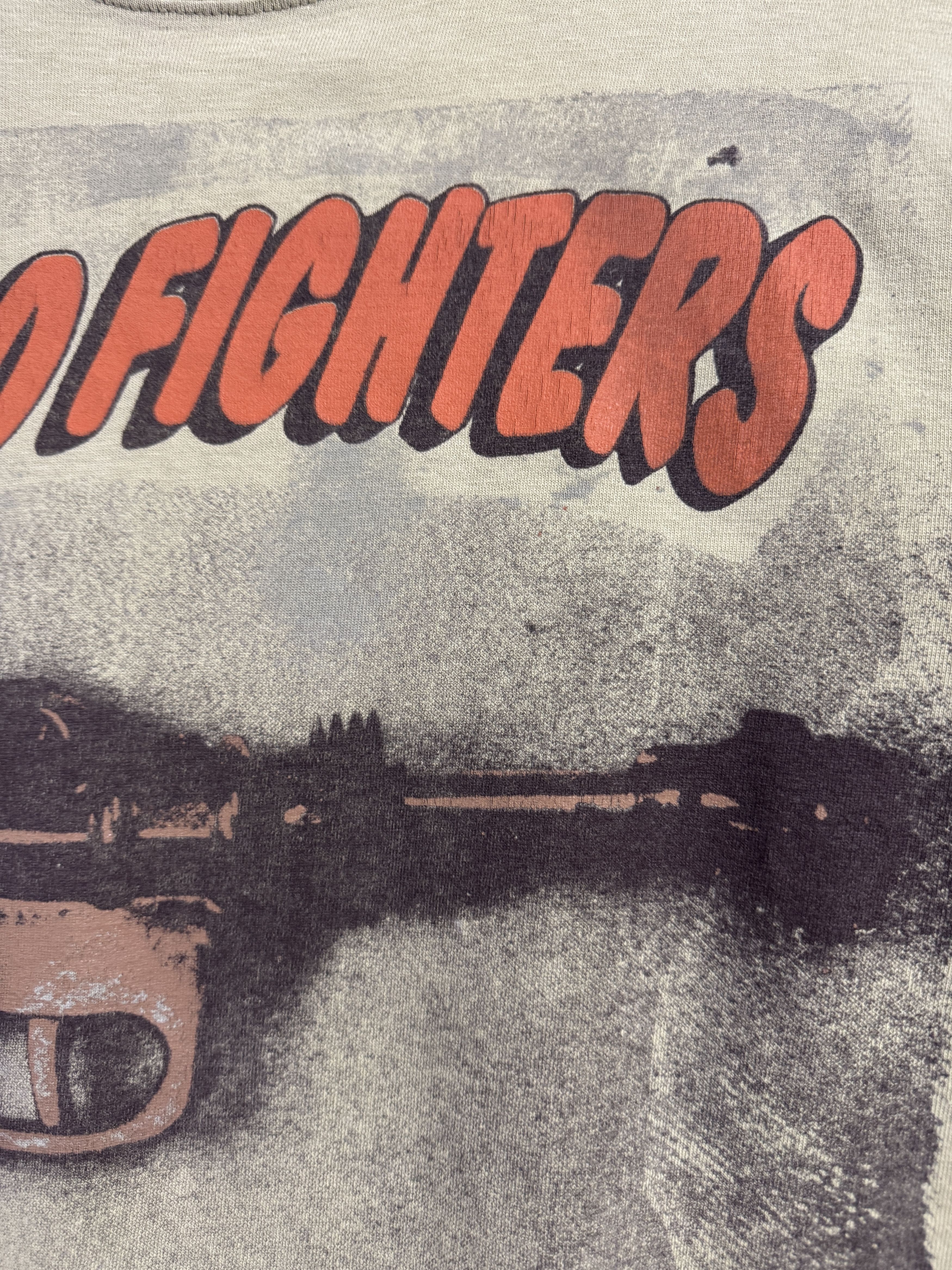 Vintage Vintage Rare 90s Foo Fighters Boot Tshirt Size US M / EU 48-50 / 2 - 5 Thumbnail