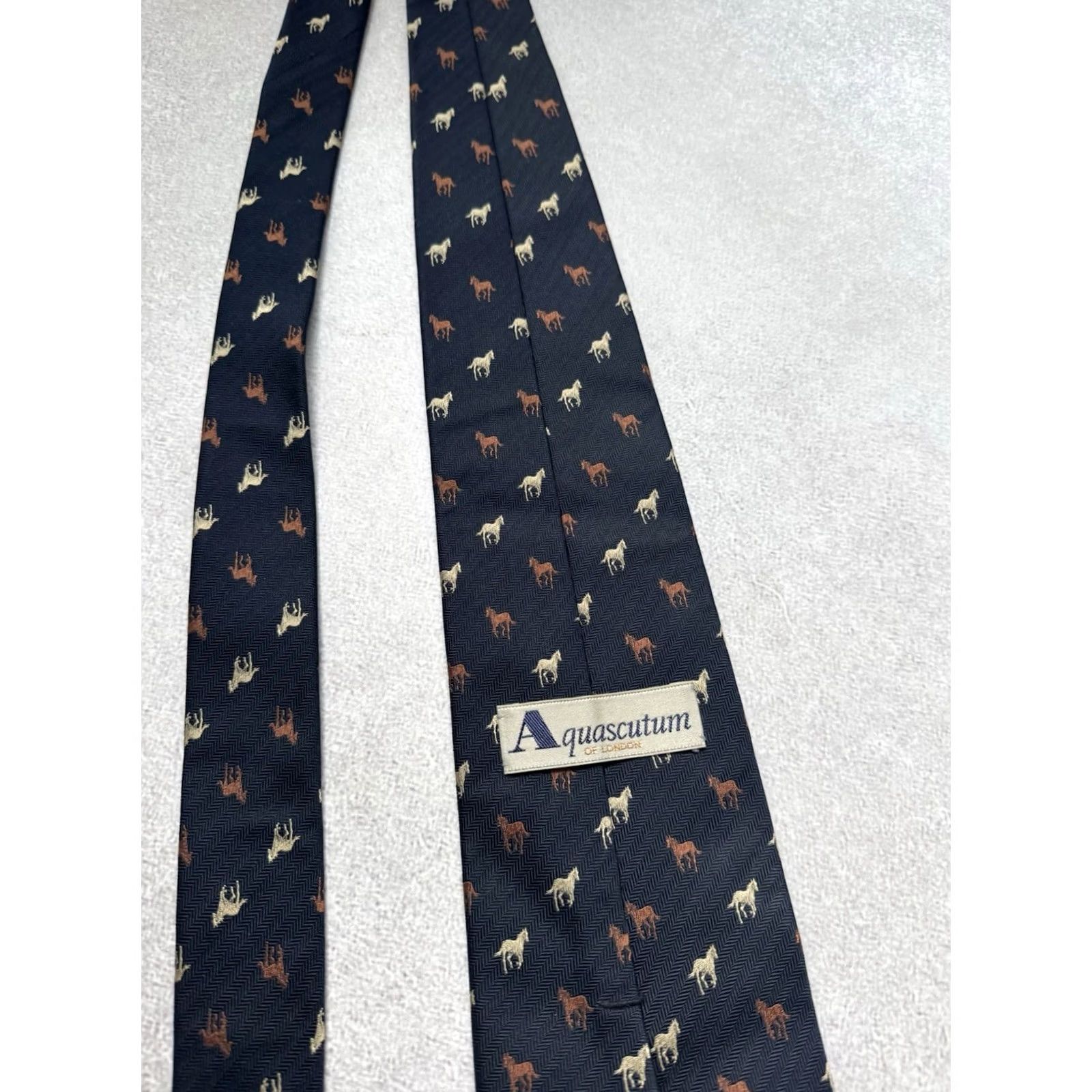 Aquascutum VINTAGE Aquascutum 100% Silk Monogram Horse Cravat Tie Blue Men Size ONE SIZE - 3 Thumbnail