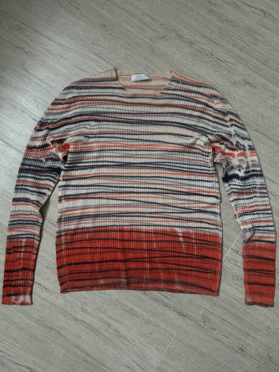 Prada Vintage Prada Milano Gradient Pattern Silk Knit Jumper L Size US L / EU 52-54 / 3 - 1 Thumbnail