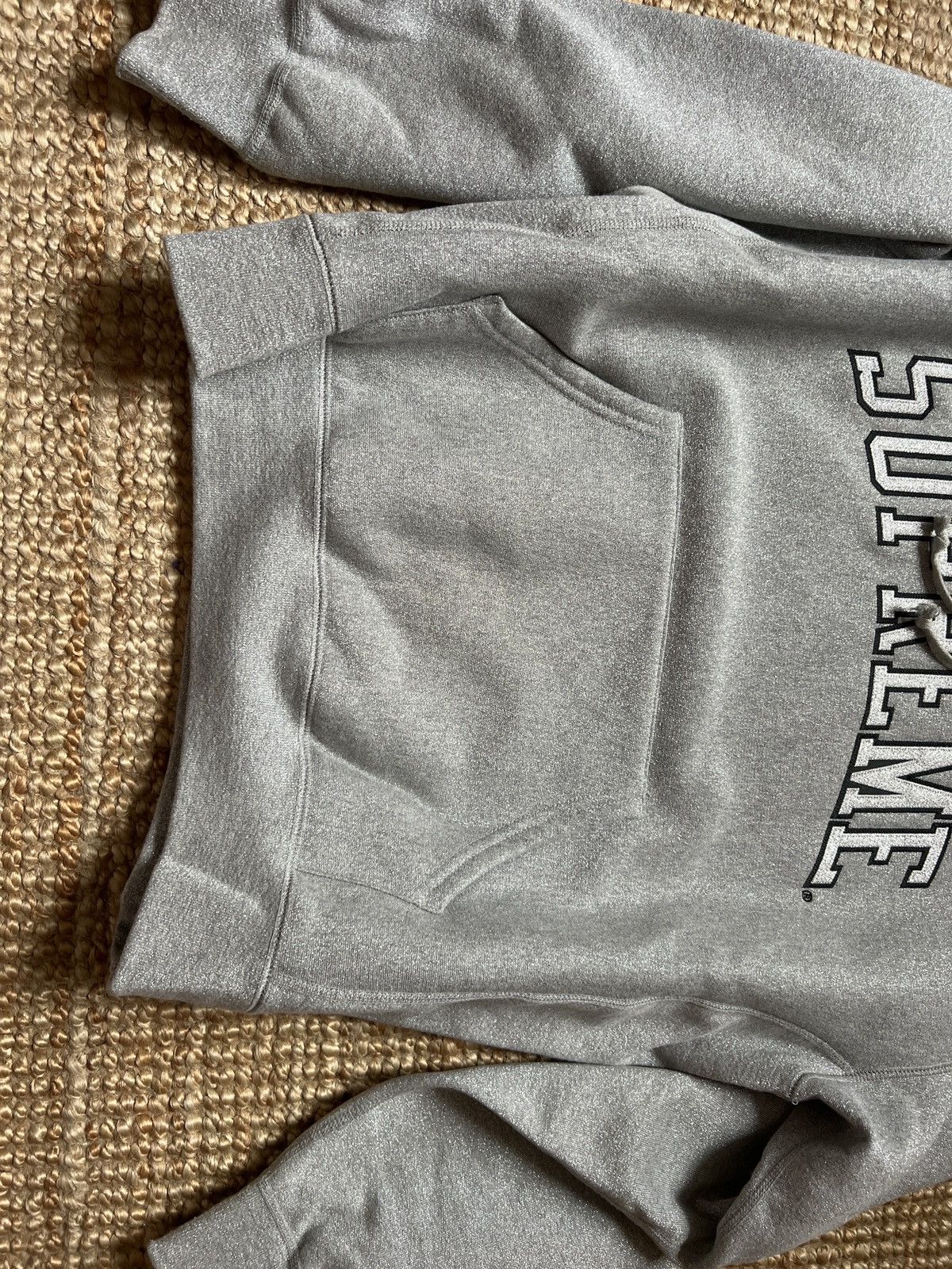 Supreme silver hoodie special edition Size US L / EU 52-54 / 3 - 3 Thumbnail