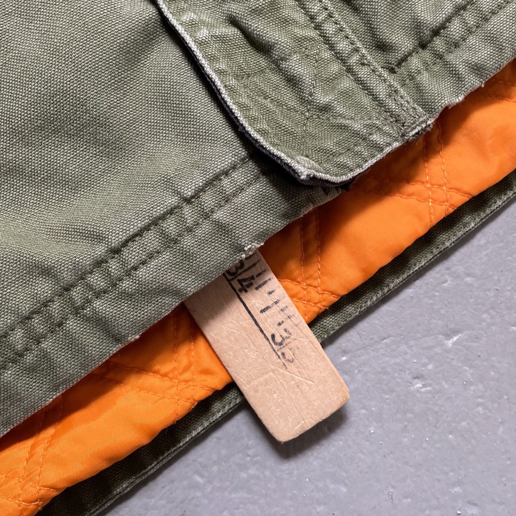 Nike VINTAGE Nike ACG 1995 Fahrenheit Parka Military Style Field Tactical Jacket XL Men Green 90s Army Outdoor Utility Quilted Nike Mens Size US XL / EU 56 / 4 - 7 Thumbnail