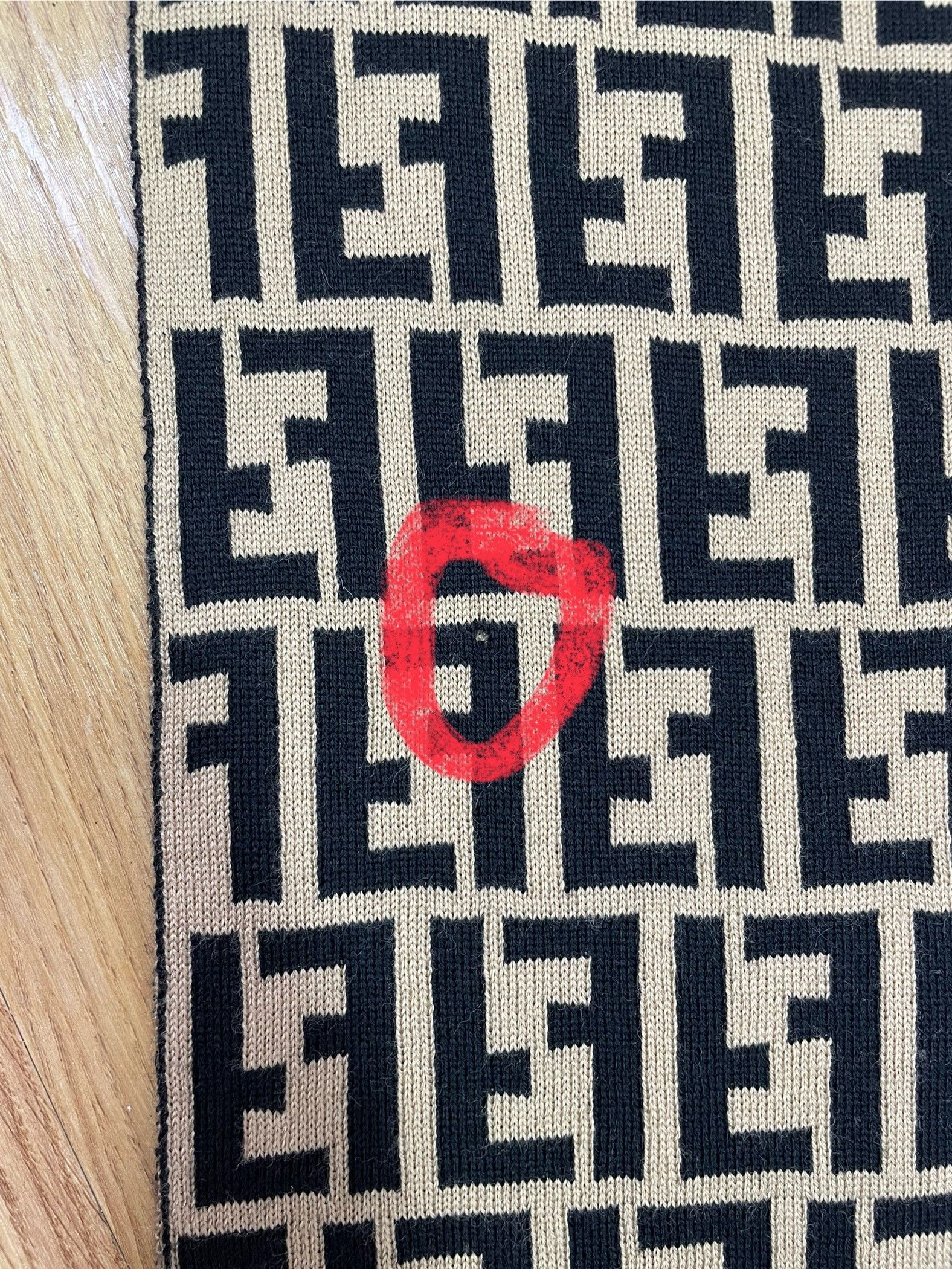 Fendi Fendi Scarf / Muffler - 6126 Size ONE SIZE - 14 Thumbnail