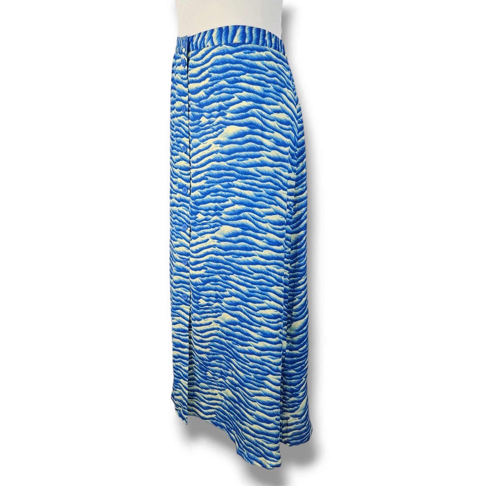 Whistles NWT Whistles Seafoam Button Midi Skirt Sz. 12 Blue Multi Size 34" / US 12 / IT 48 - 2 Thumbnail