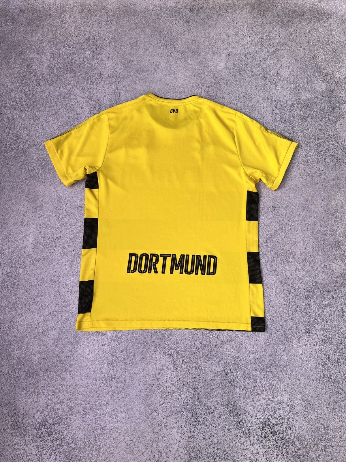 Puma × Vintage Borussia Dortmund Home Kit 17/18 Size US L / EU 52-54 / 3 - 11 Thumbnail