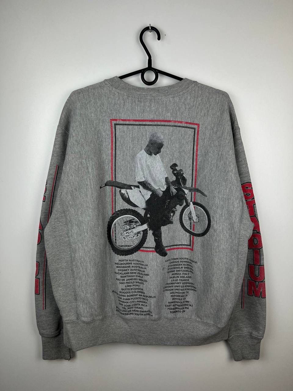 Champion Champion Justin Bieber Tour vintage sweatshirt size L Size US L / EU 52-54 / 3 - 2 Thumbnail