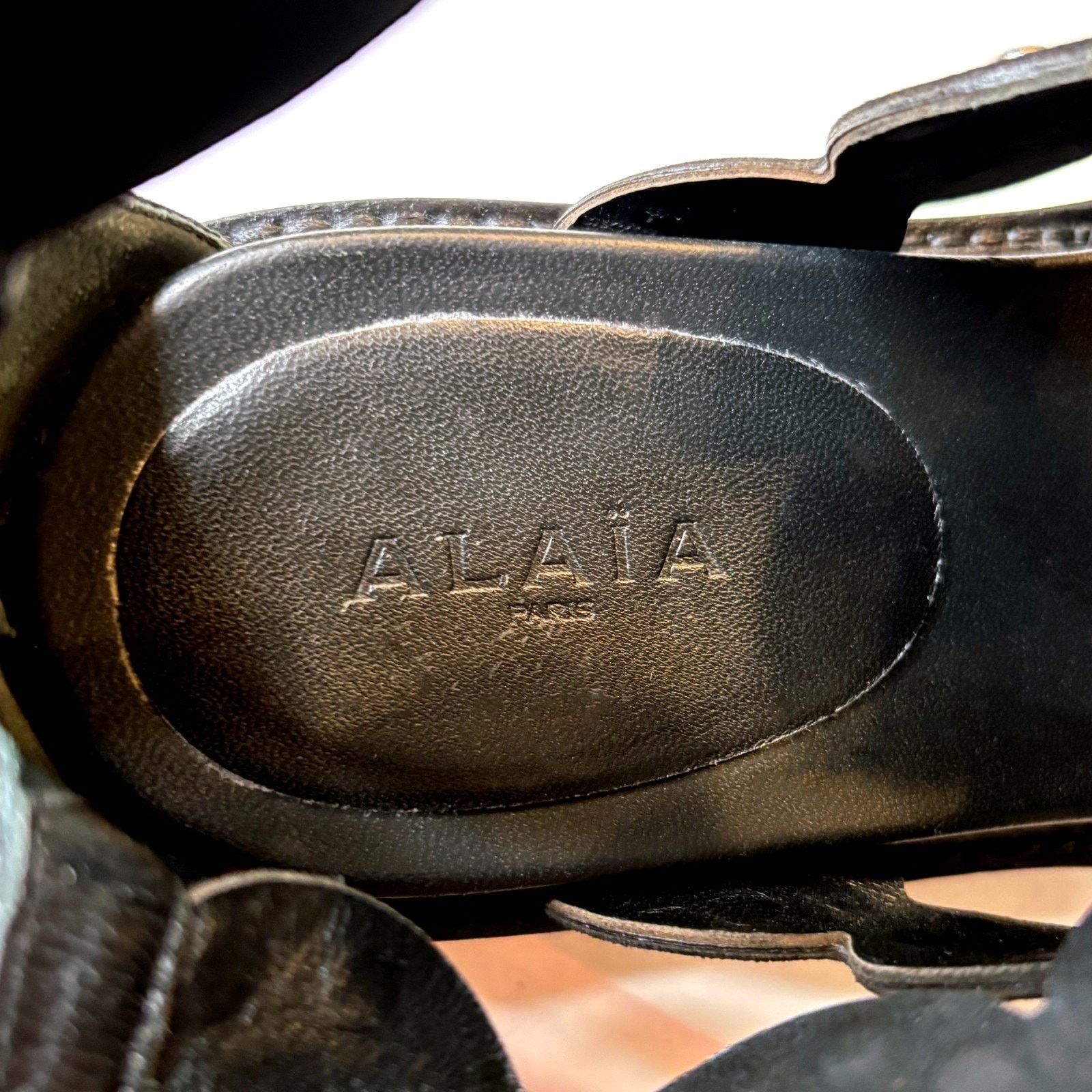 Alaia Alaia Black Suede Studded Gladiator Sandals EU 38 US Size 8 Size US 8 / IT 38 - 10 Thumbnail