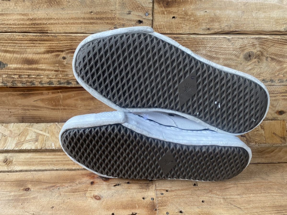 Maison MIHARA YASUHIRO Maison mihara yasuhiro white low-too canvas sneakers sz 41 Size US 8 / EU 41 - 17 Thumbnail