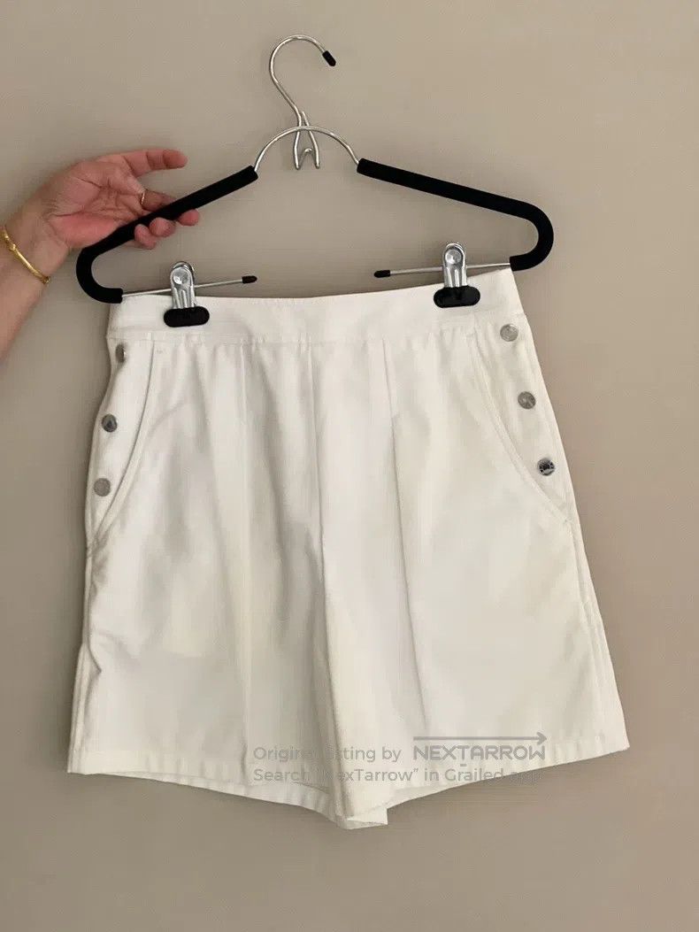 Hermes Hermes Oversized White Shorts Size 42" / US 20 - 1 Thumbnail