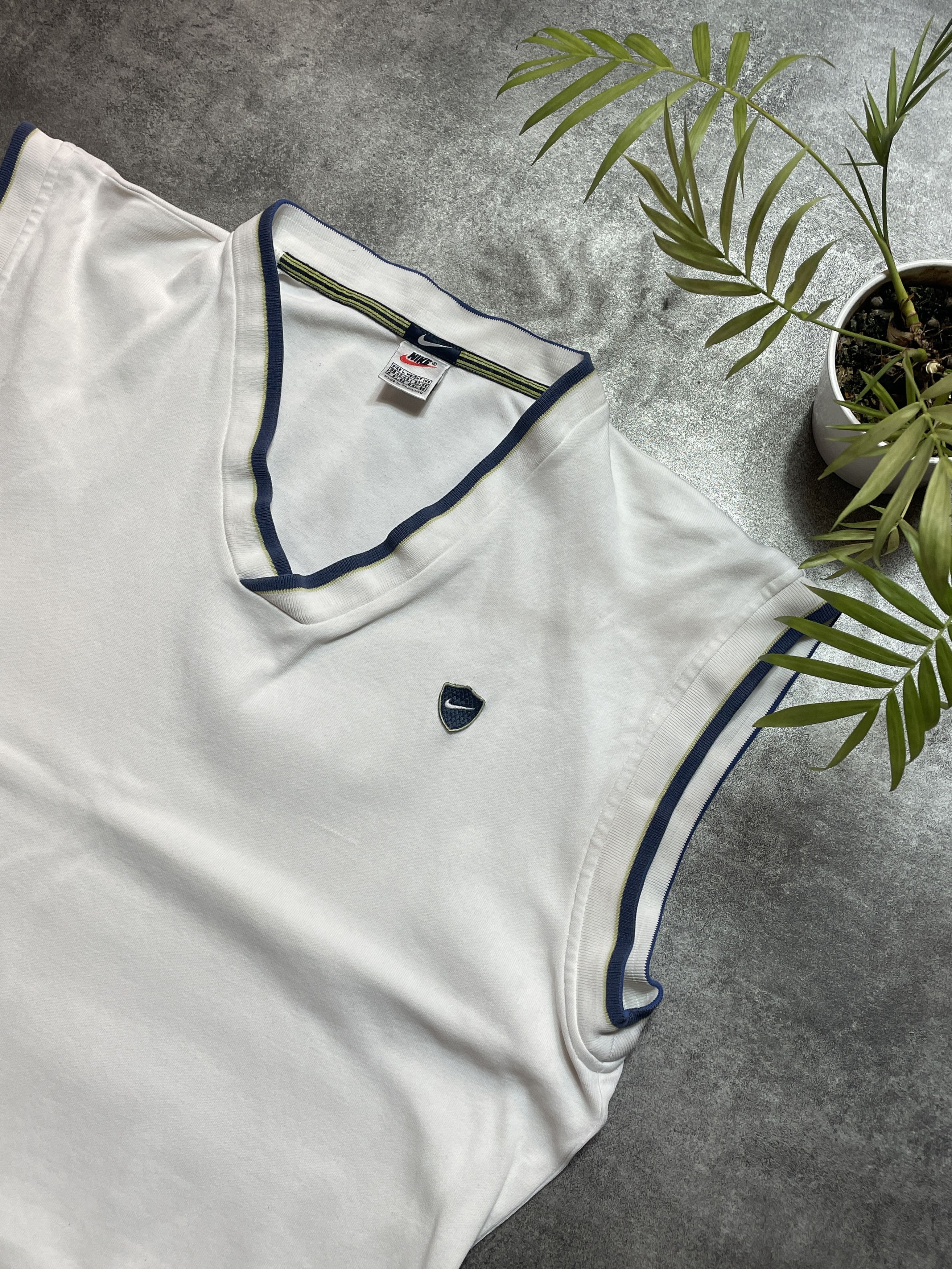 Nike ❗️RARE❗️Nike Vintage Mid 90s Sleeveless T-Shirt Swoosh Size US L / EU 52-54 / 3 - 2 Thumbnail