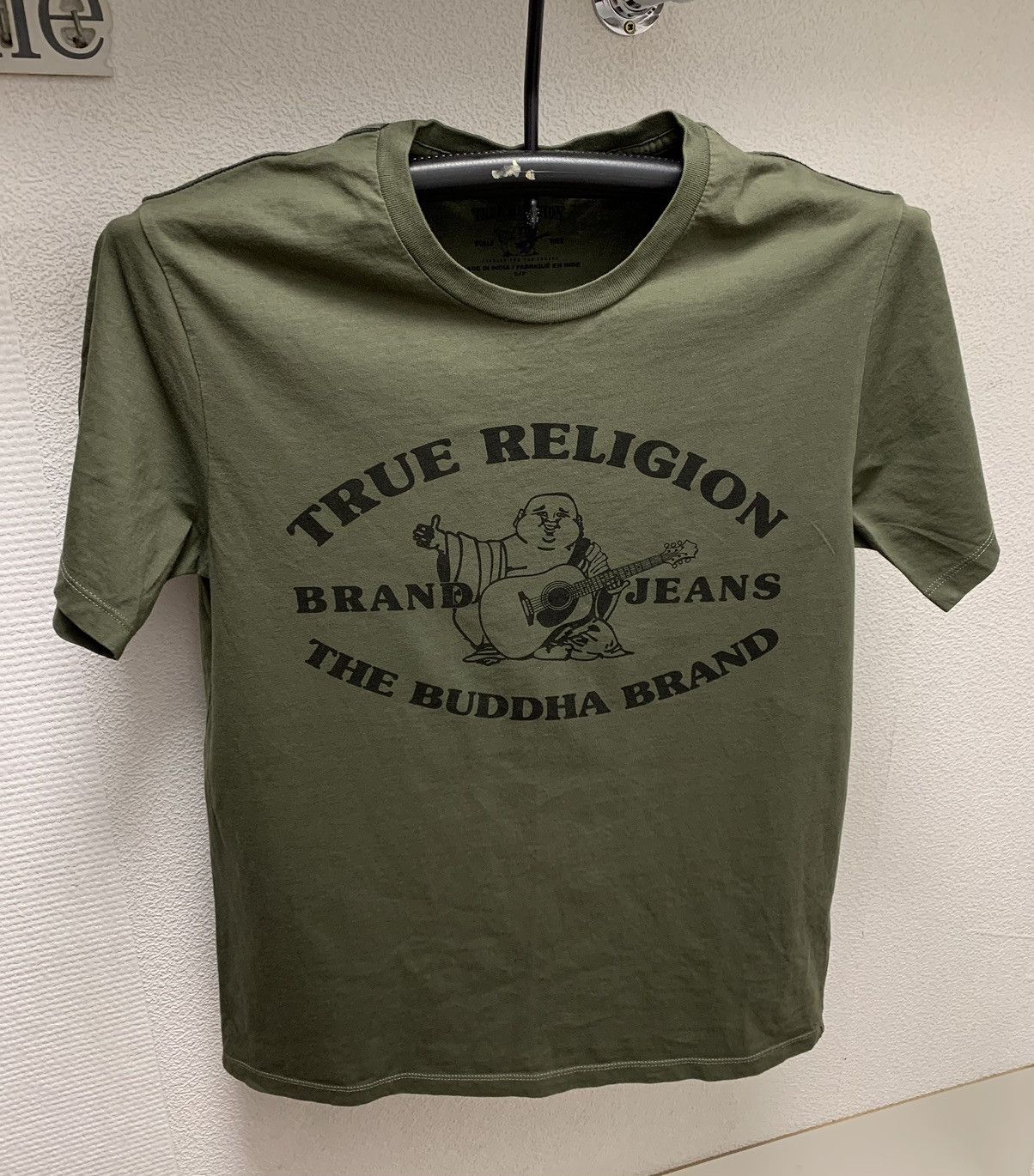 True Religion True Religion Buddha brand olive t-shirt big logo S sz Japan Size US S / EU 44-46 / 1 - 1 Thumbnail