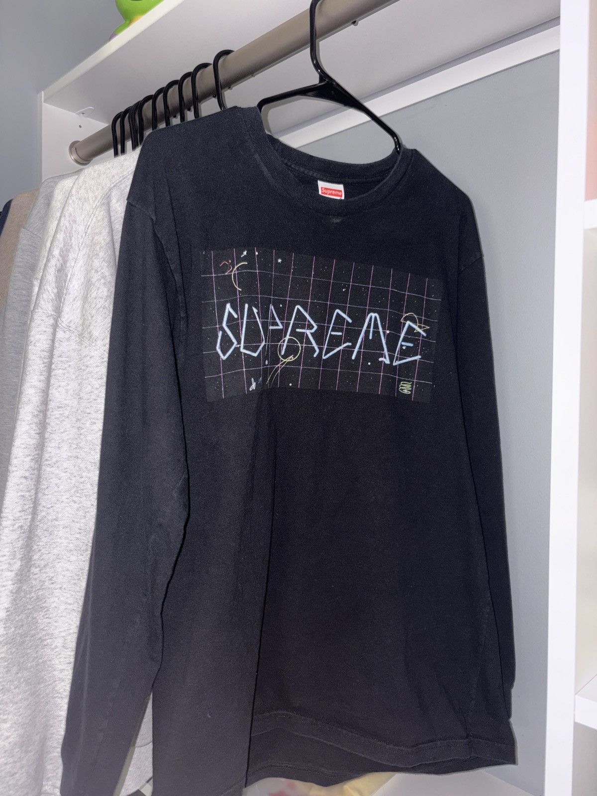 Supreme Supreme Size Large Space Longsleeve Size US L / EU 52-54 / 3 - 1 Thumbnail