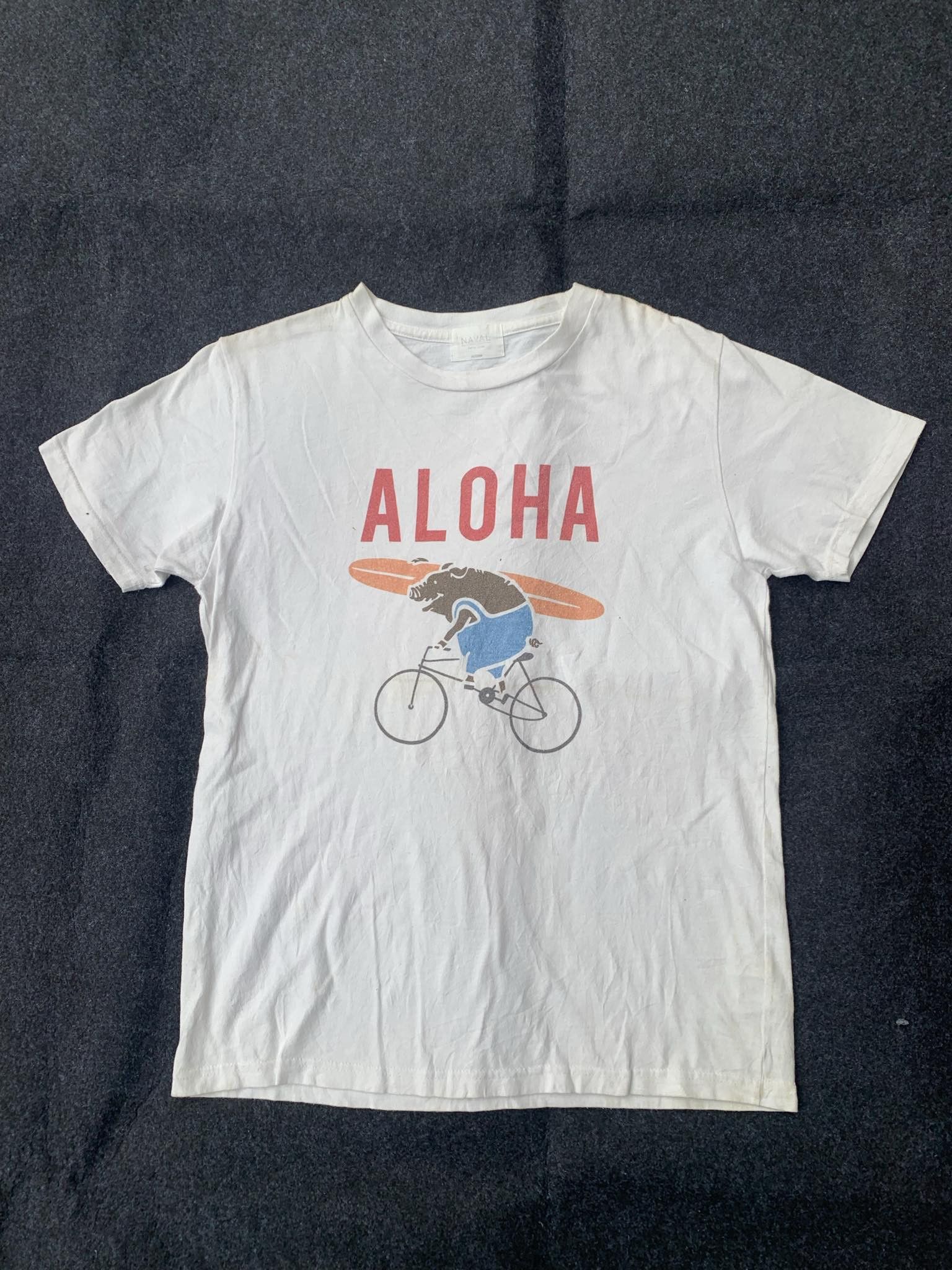 Other Aloha pig surfing white Tshirt Size US M / EU 48-50 / 2 - 1 Thumbnail
