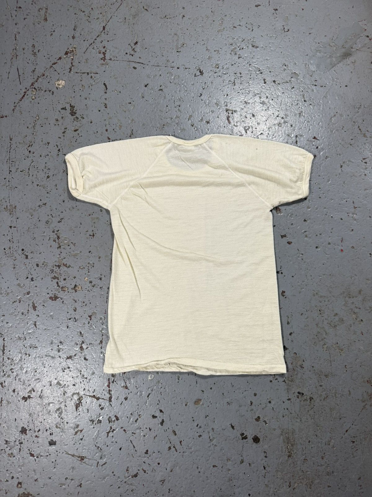 Other Vintage Single Stitch Blank Baby Compression Tight Tee Size US M / EU 48-50 / 2 - 5 Thumbnail