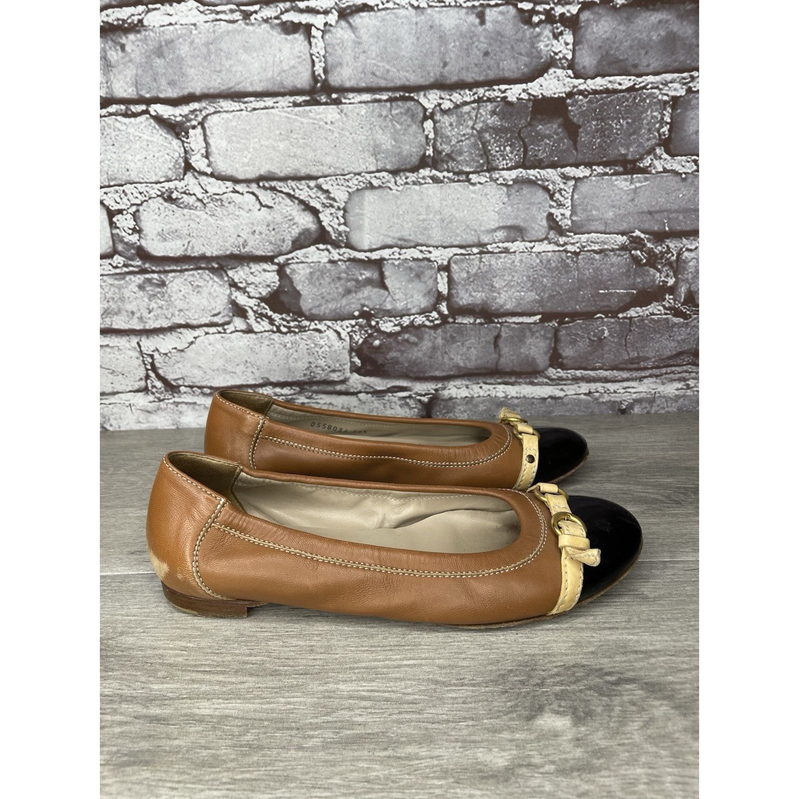 AGLINI AGL SPECTATOR Brown Leather Black Patent Cap Toe Ballet Flat Size US 6 / IT 36 - 15 Thumbnail