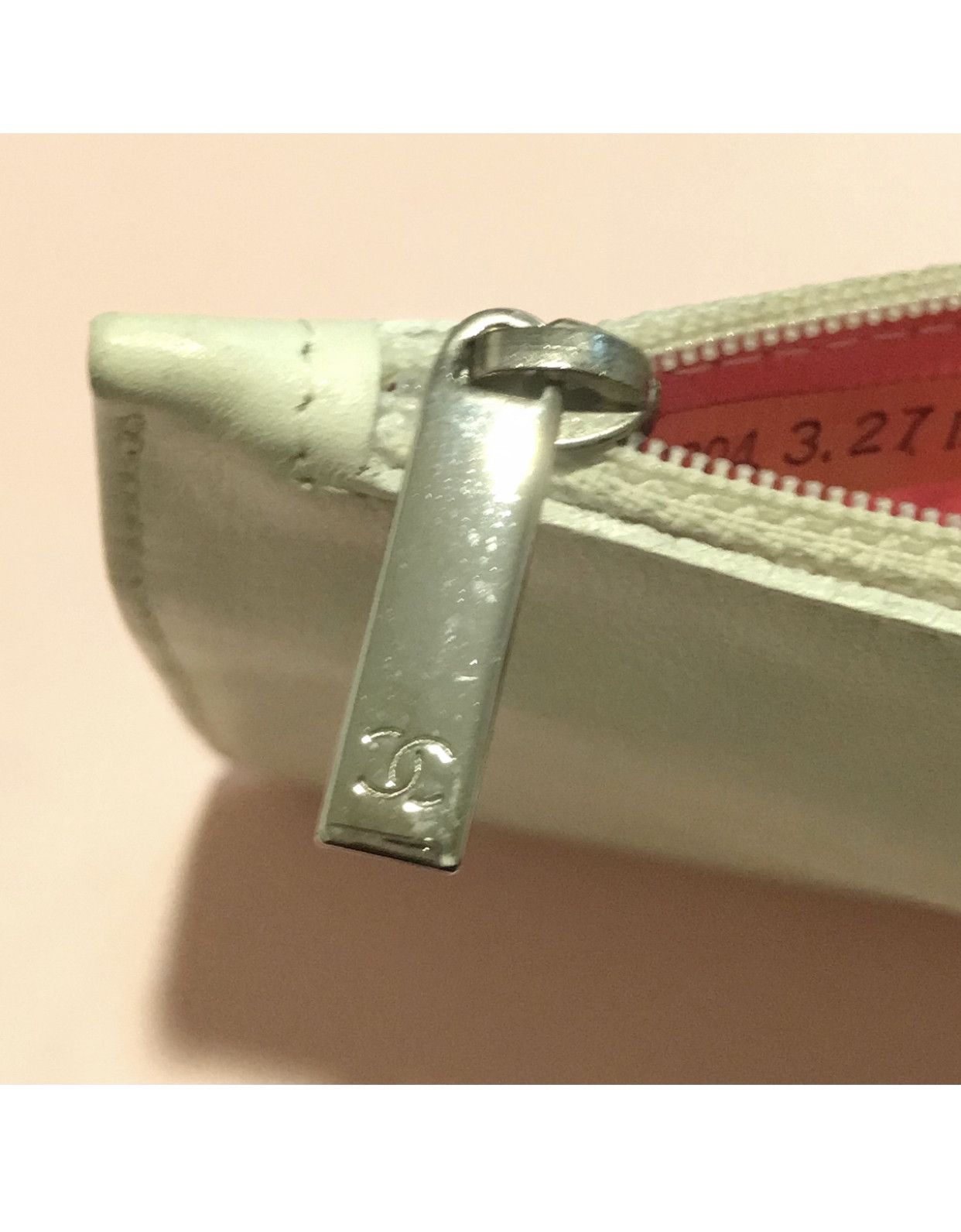 Chanel Vintage Chanel Pouch Coin Leather Case White Pink Silver Size ONE SIZE - 6 Thumbnail