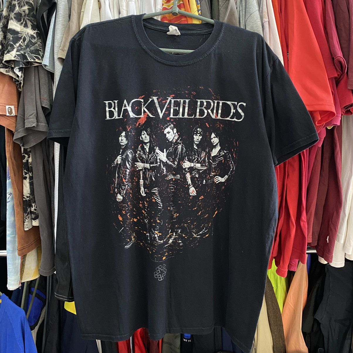 Band Tees Vintage Black Veil Brides 2014 Big Graphic logo band tee Size US XL / EU 56 / 4 - 1 Thumbnail