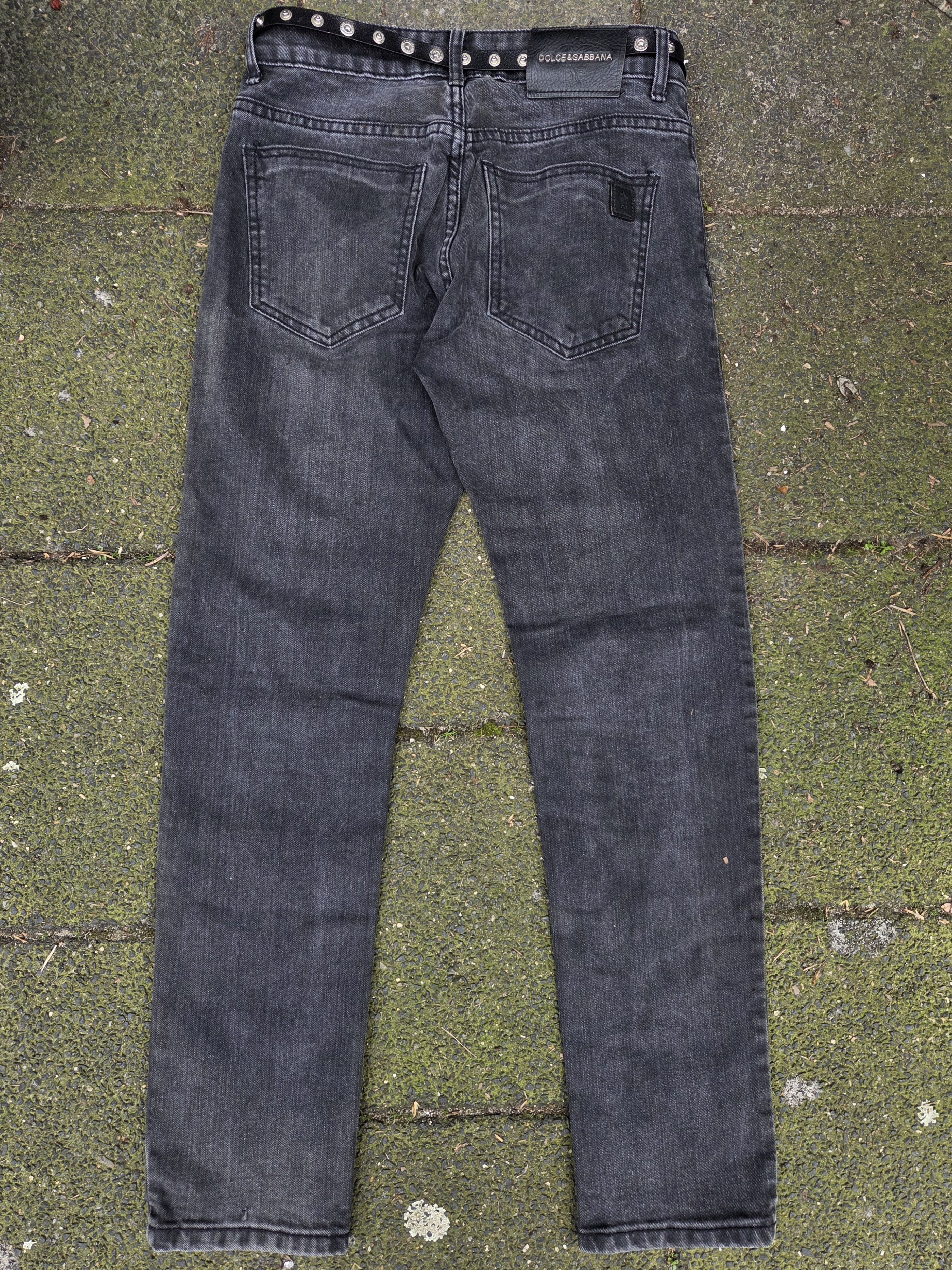 Dolce & Gabbana Dolce & Gabbana dark denim jeans w belt Size US 29 - 2 Thumbnail