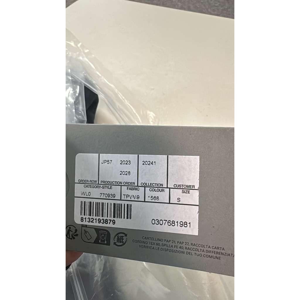 Balenciaga o1rshd1 Offshore Hoodie in Black Size US S / EU 44-46 / 1 - 19 Thumbnail