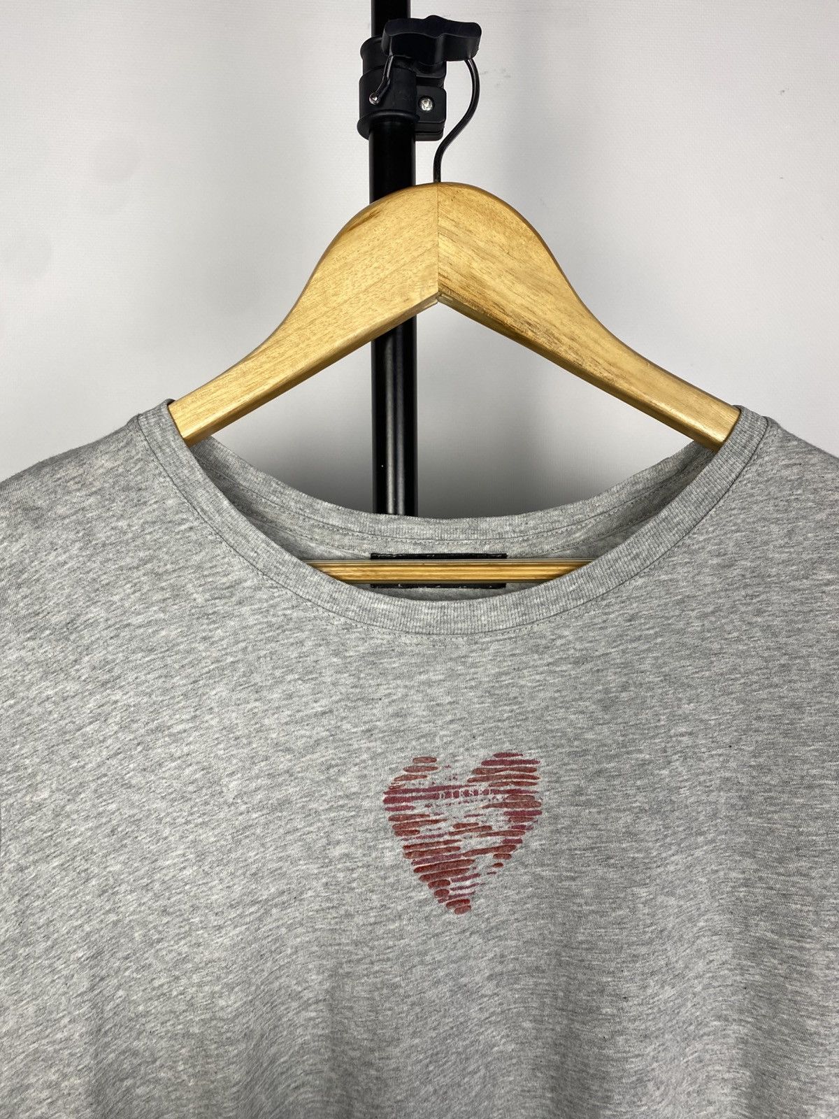 Designer × Diesel × Japanese Brand Vintage Luxury Diesel Logo Heart Japanese T-Shirt Size M / US 6-8 / IT 42-44 - 4 Thumbnail