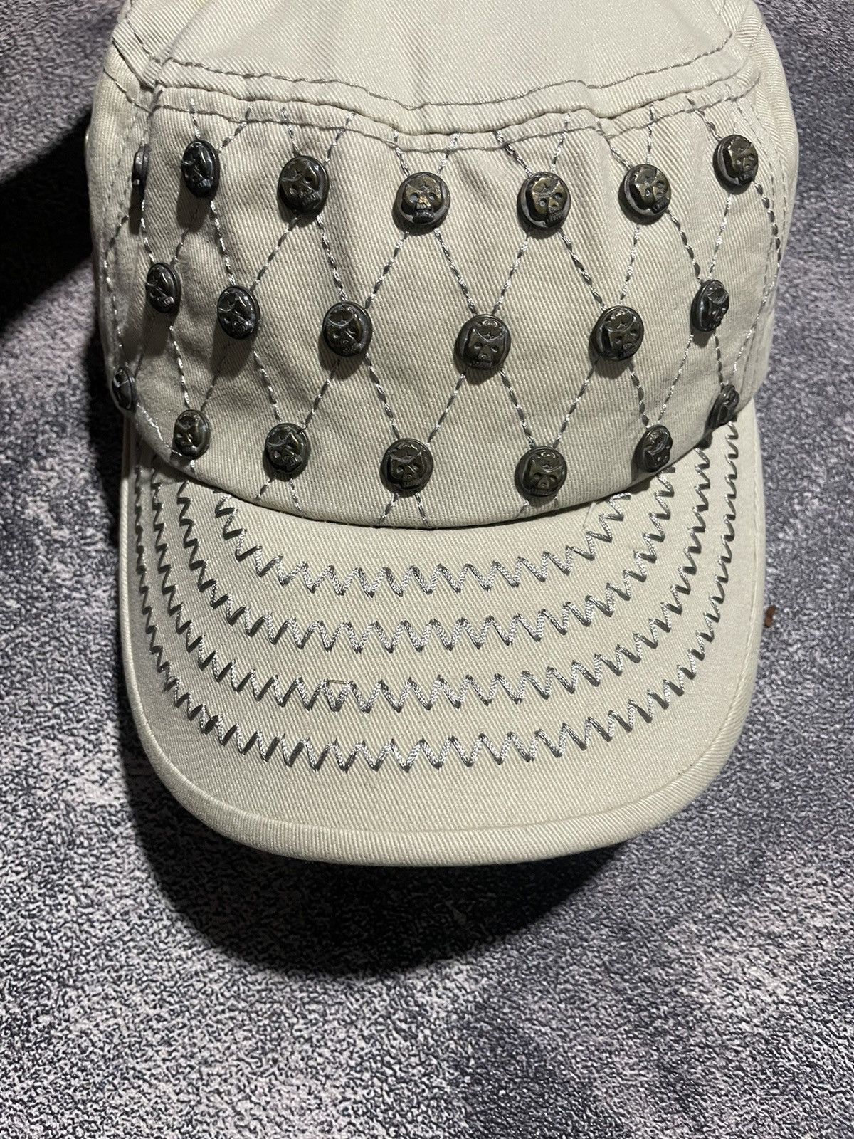 If Six Was Nine y2k Studed Cadethat Skull Punk Style Size ONE SIZE - 3 Thumbnail