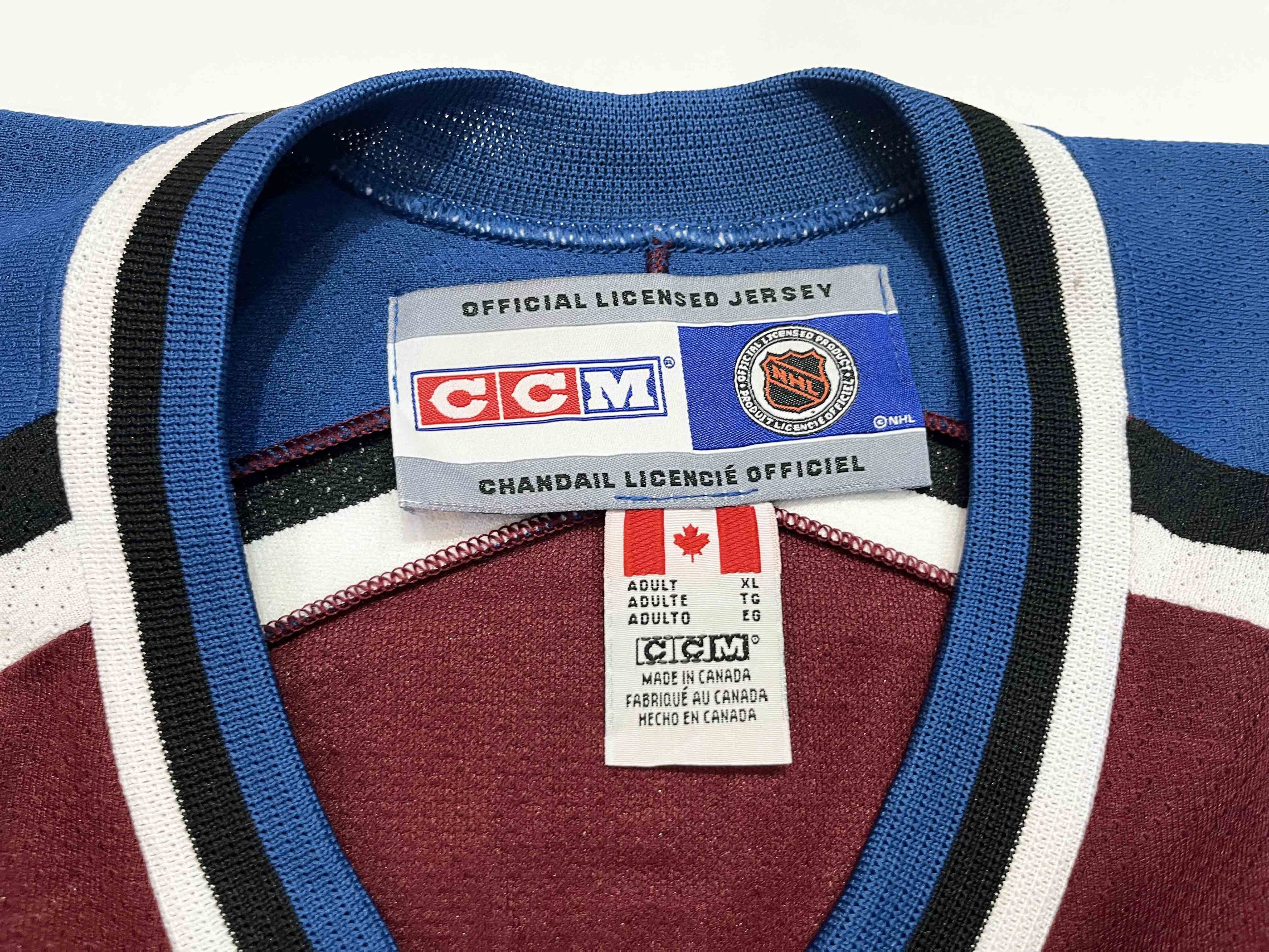 Ccm CCM Colorado Avalanche TANGUAY #18 NHL Hockey Jersey Size US XL / EU 56 / 4 - 4 Thumbnail