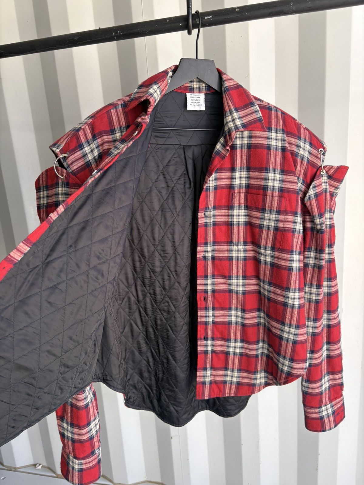 Vetements Oversized Football Shoulder Pad Flannel Size US S / EU 44-46 / 1 - 7 Thumbnail