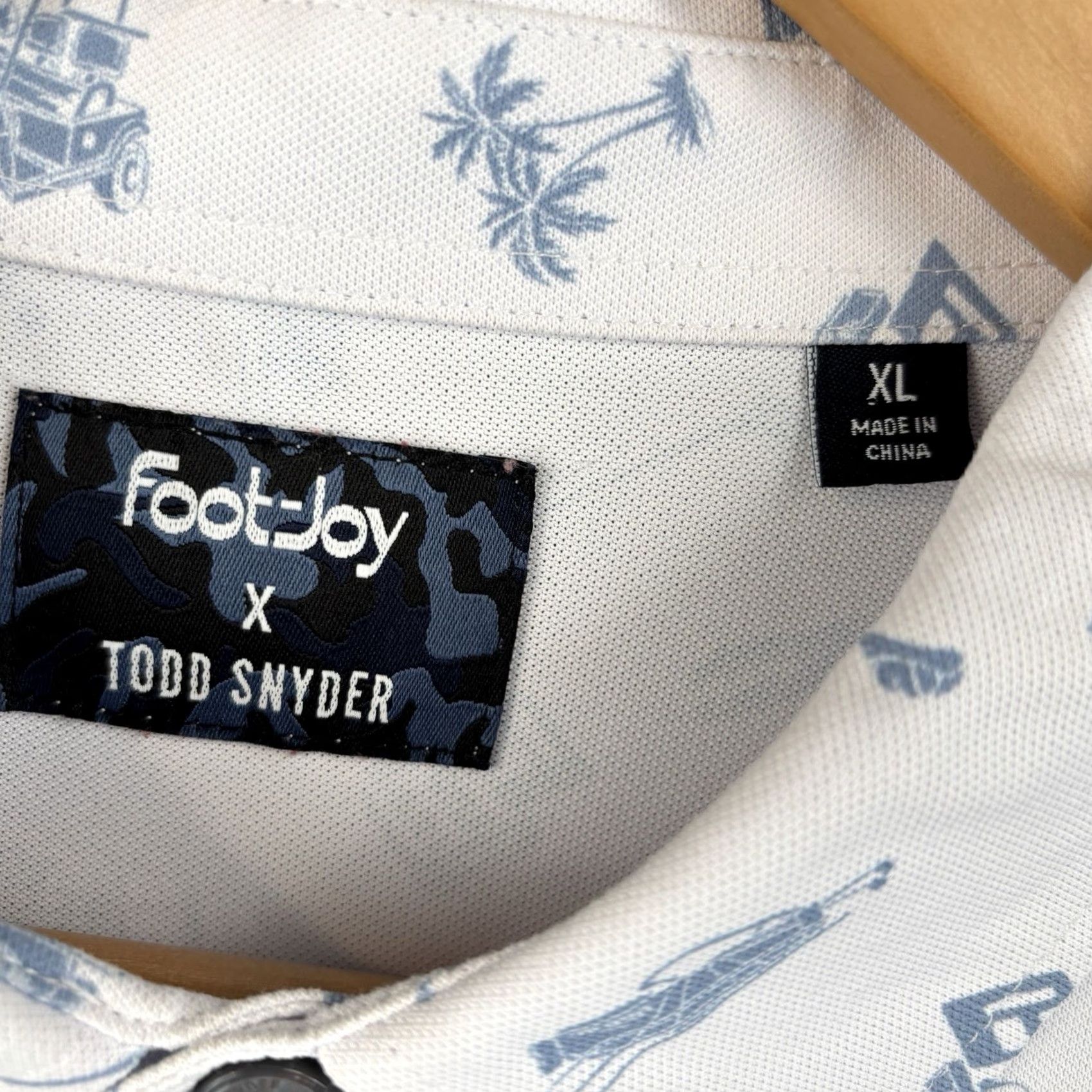 Footjoy FootJoy Polo Shirt Mens XL White All Over Print Golf Casual Shirt Size US XL / EU 56 / 4 - 2 Thumbnail