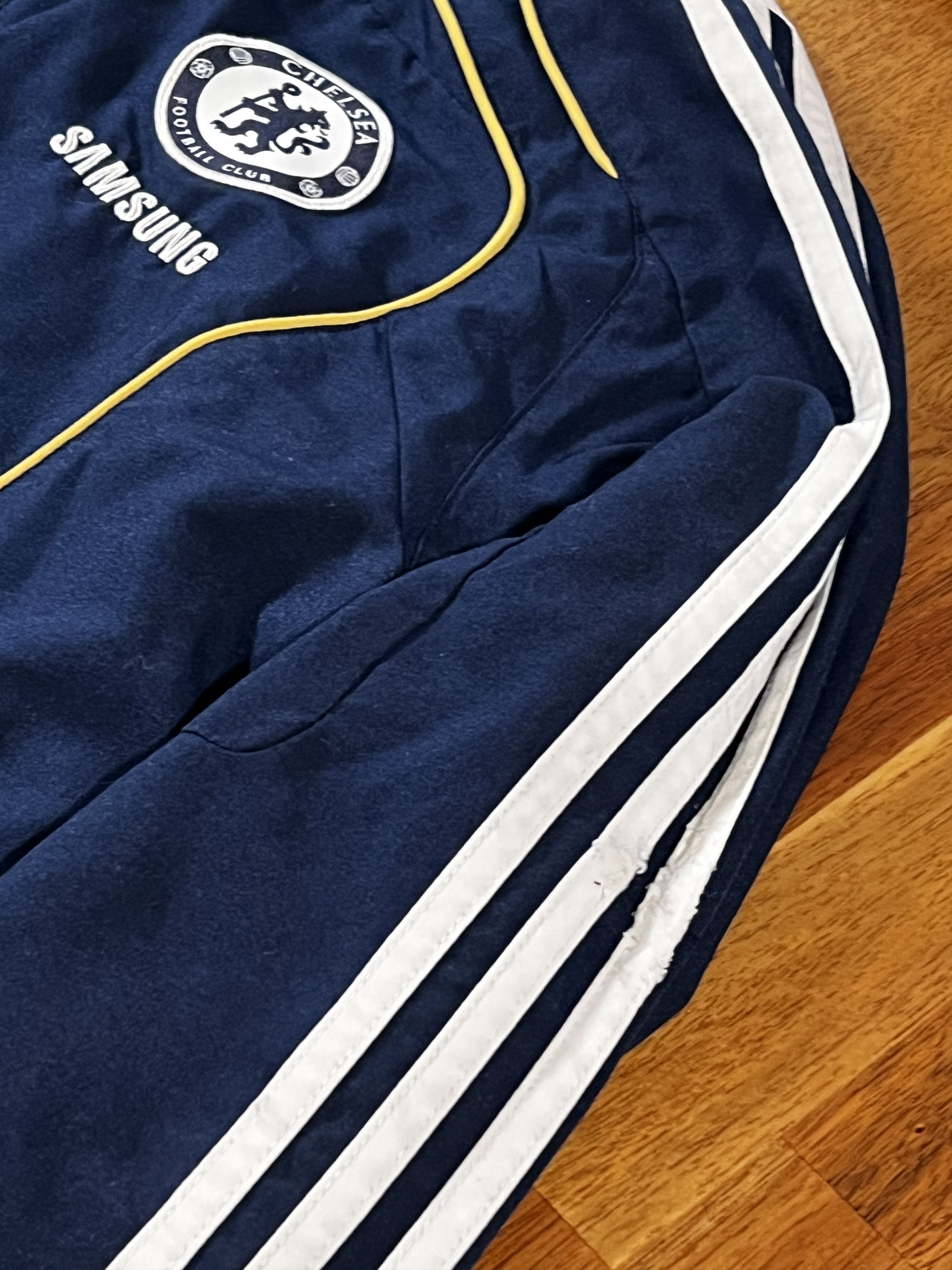 Adidas 2010-11 Chelsea adidas Track Jacket Large Size US L / EU 52-54 / 3 - 5 Thumbnail