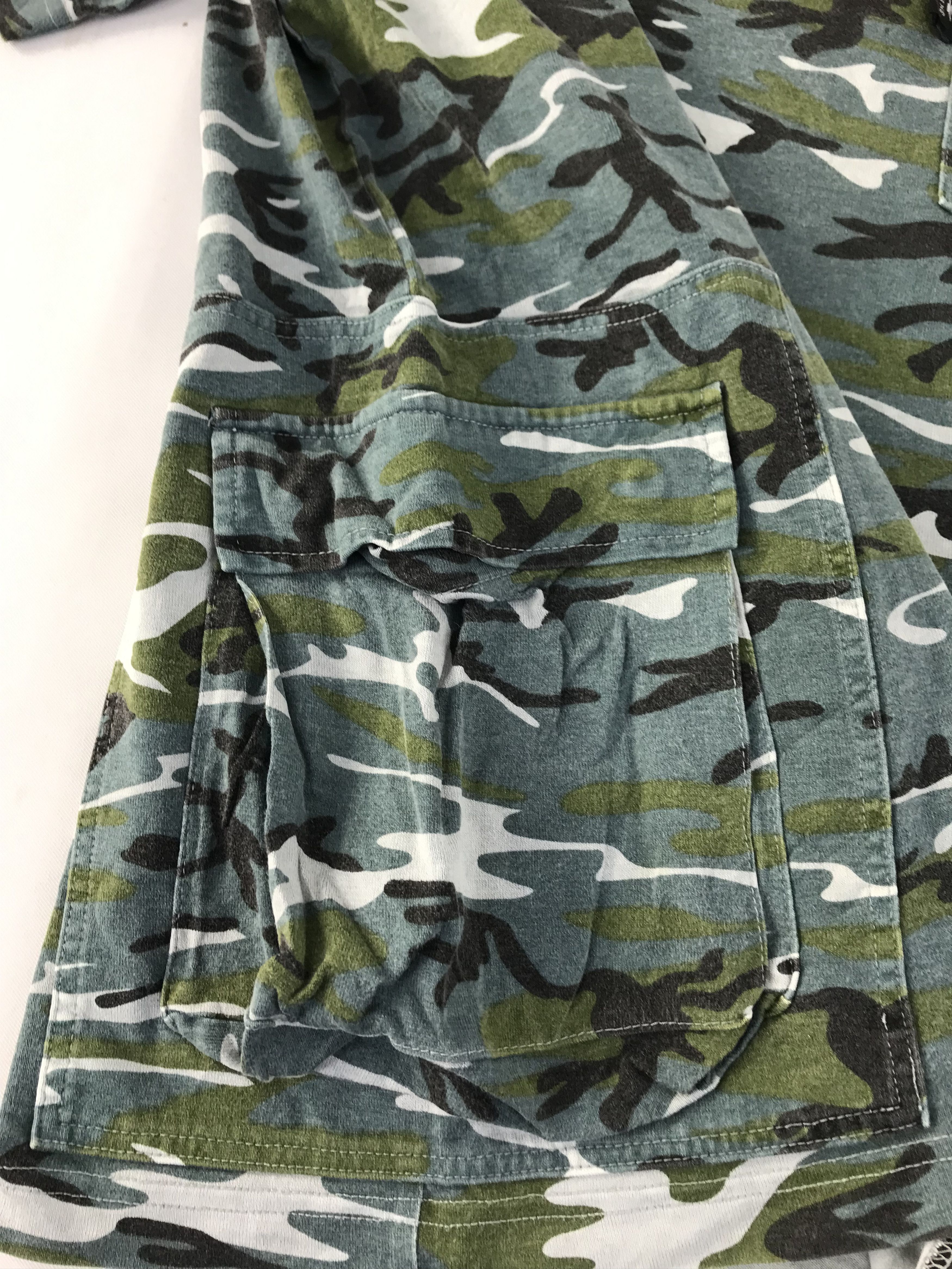 Avirex Avirex USA Army Camo Single Pocket Printed Logo Size US M / EU 48-50 / 2 - 6 Thumbnail