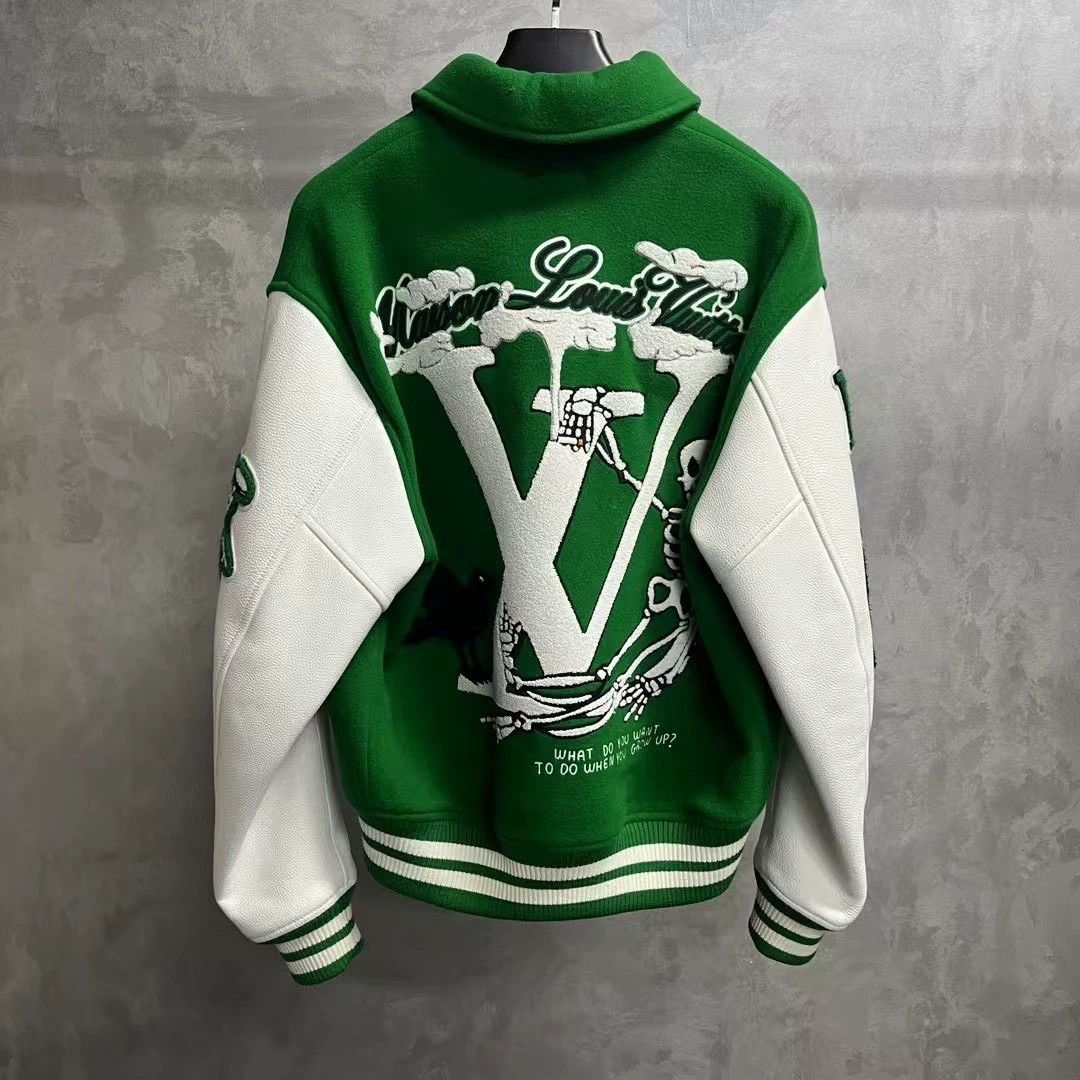 Louis Vuitton louis vuitton green letter baseball jacket Size US L / EU 52-54 / 3 - 5 Thumbnail