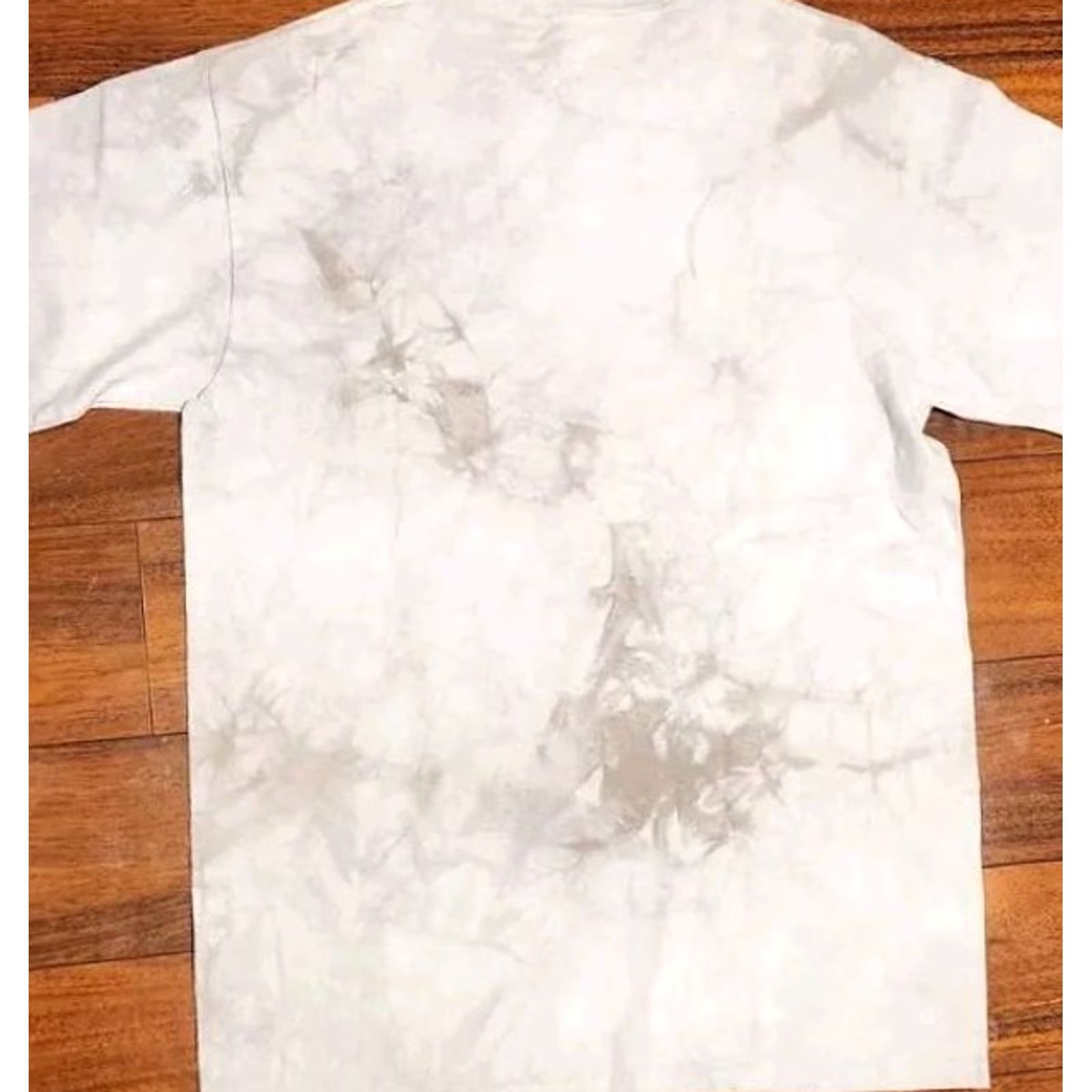 The Mountain THE MOUNTAIN T Shirt Men Wolf Tie Dye 2010-2019 Medium NWT Graphic Print White Cotton Crew Neck Short Sleeve 90s Wolves Animals Fashion Size US M / EU 48-50 / 2 - 7 Thumbnail
