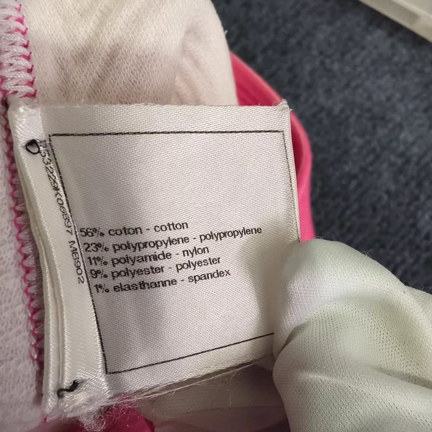 Chanel Chanel Seoul Raspberry Pink Skirt 34 99 Size 25" / US 0 / IT 36 - 4 Thumbnail