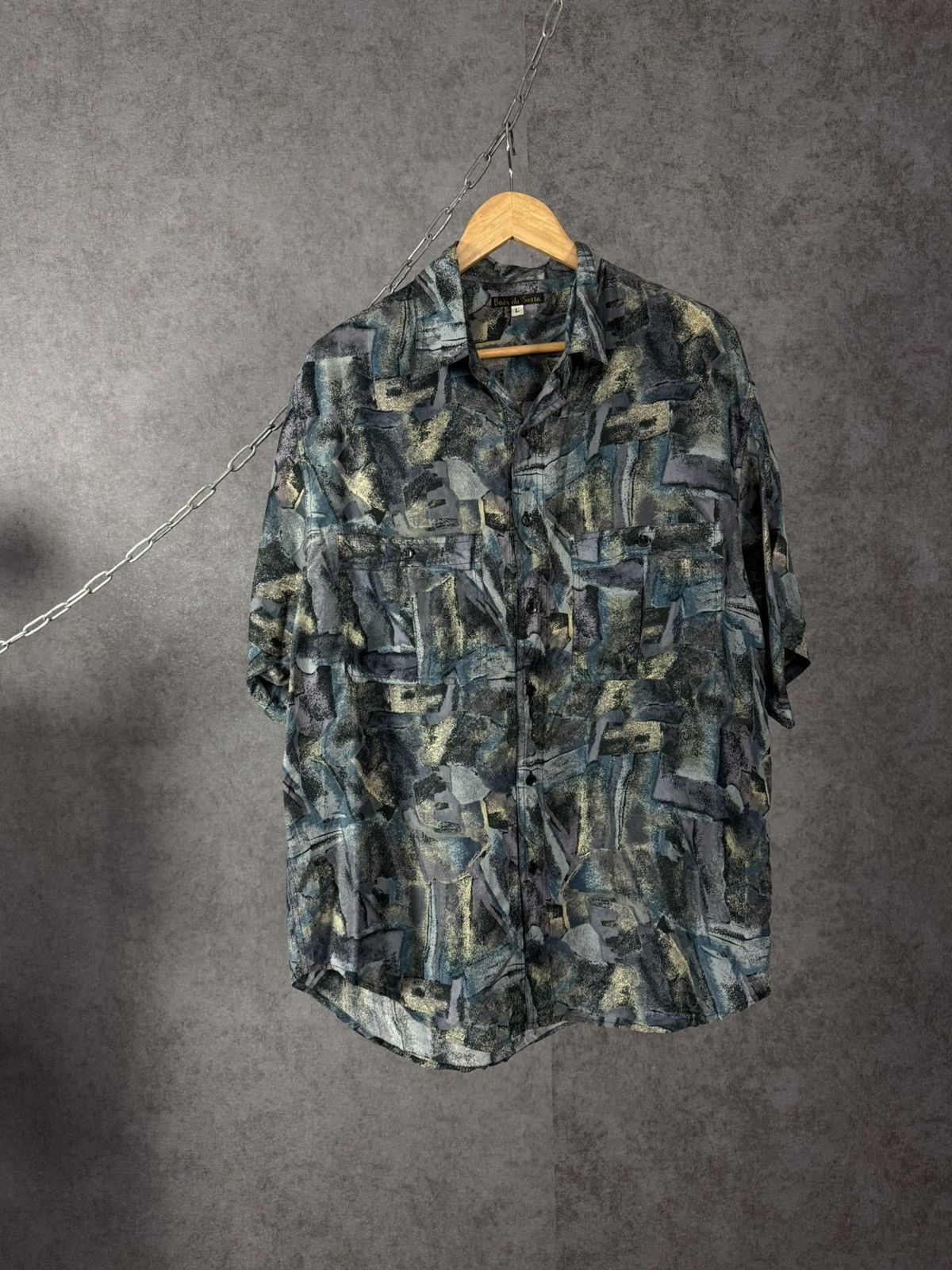 Vintage Art crazy hawaiian vintage silk shirt Size US L / EU 52-54 / 3 - 1 Thumbnail