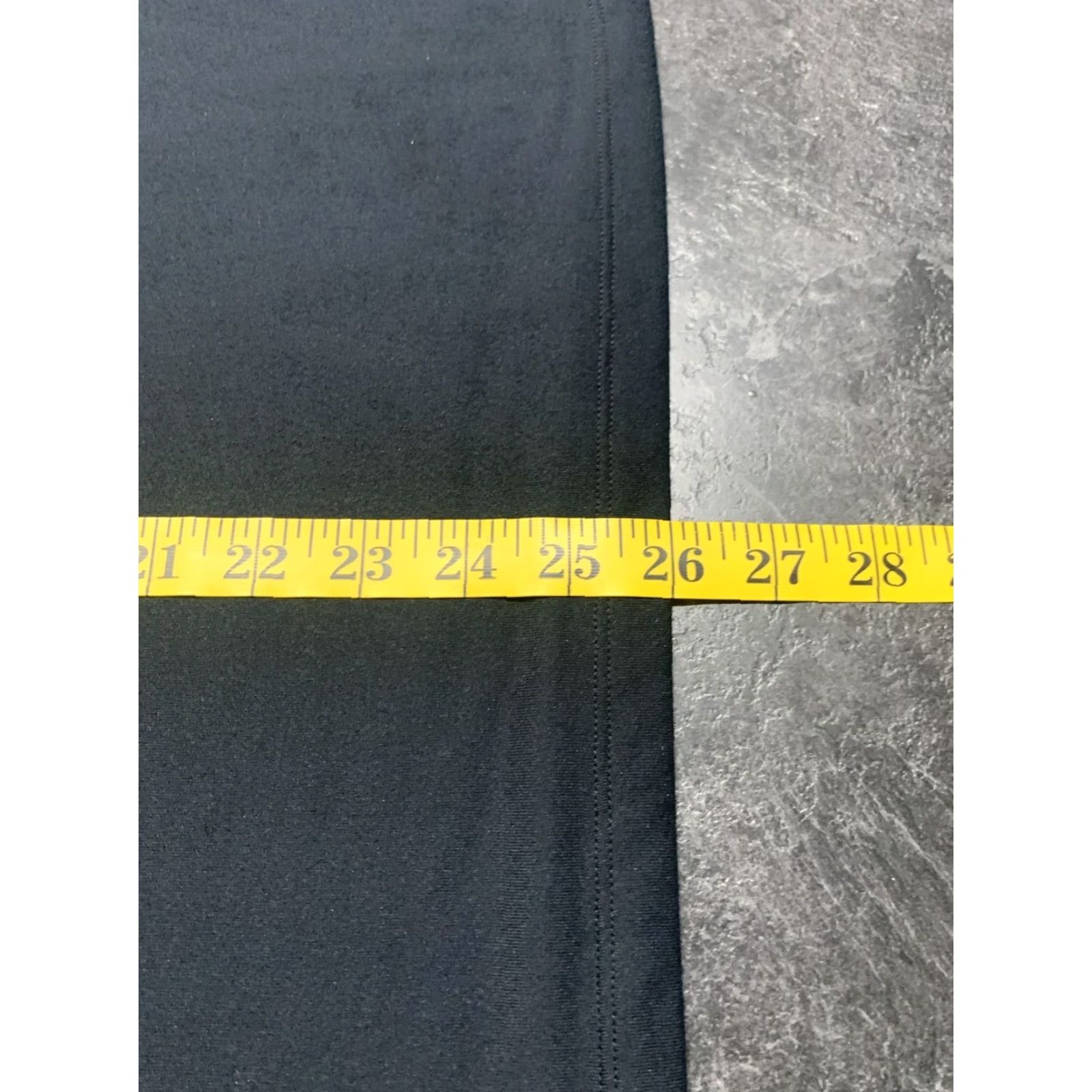 Under Armour Under Armour Womens Long Sleeve Pullover T-Shirt Black XL Compression Fit Size XL / US 12-14 / IT 48-50 - 6 Thumbnail