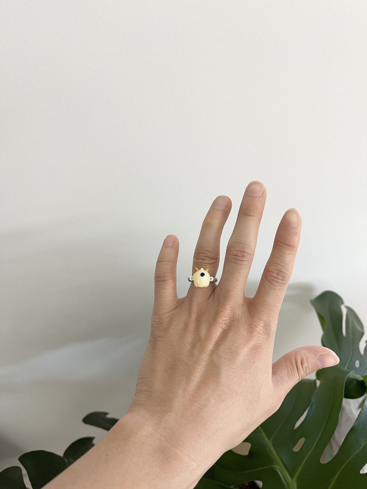 Vintage STEAL! Y2K Japan Baby Evil Giant Eye Ring Size ONE SIZE - 3 Thumbnail