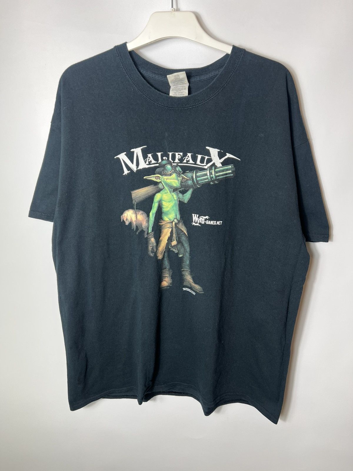 Vintage Malifaux Wyrd Games Gremlin Graphic Fantasy Tabletop Tee Size US L / EU 52-54 / 3 - 1 Thumbnail
