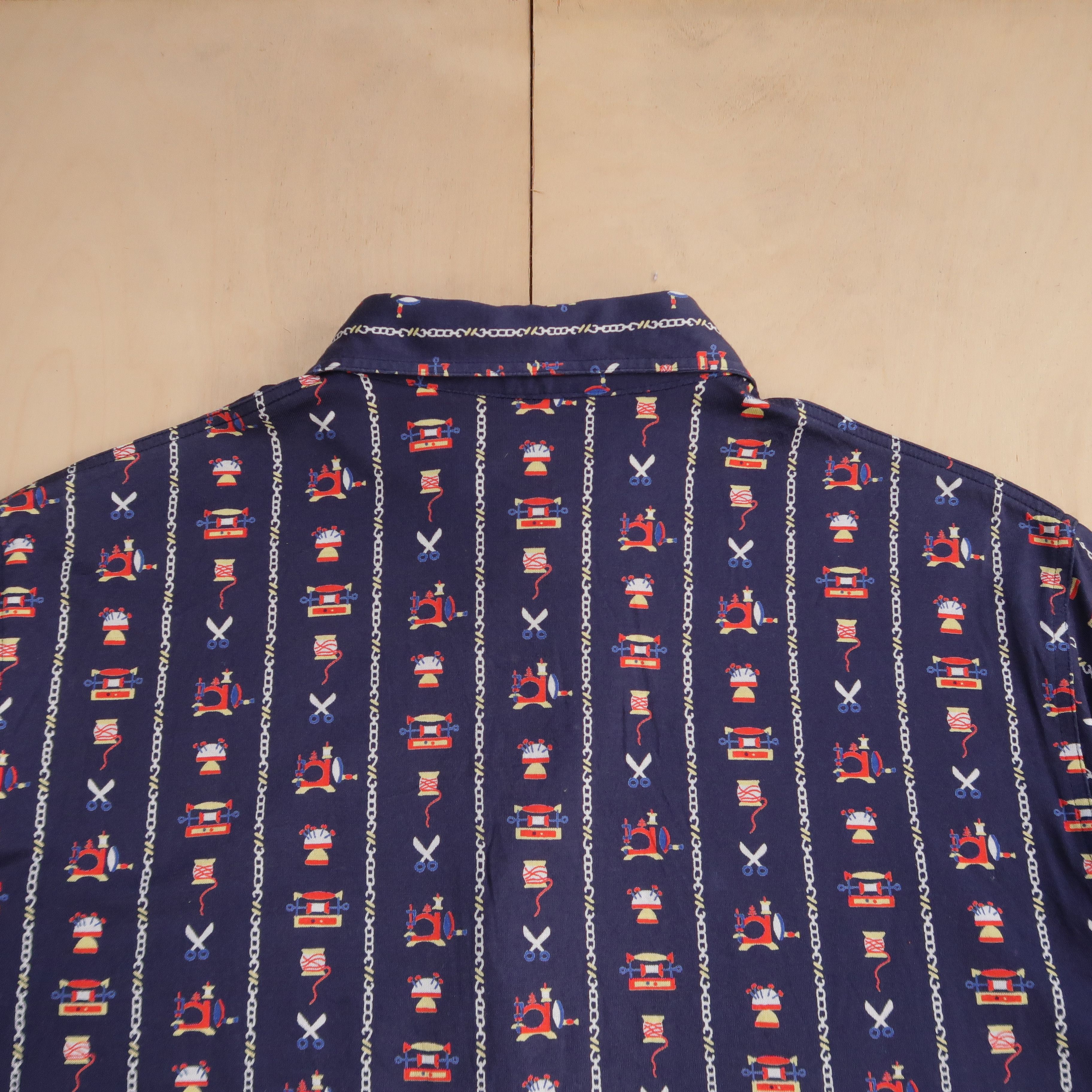 Celine 1980s Celine Switzerland Chain Ethnic Shirt Half Button Size US S / EU 44-46 / 1 - 15 Thumbnail