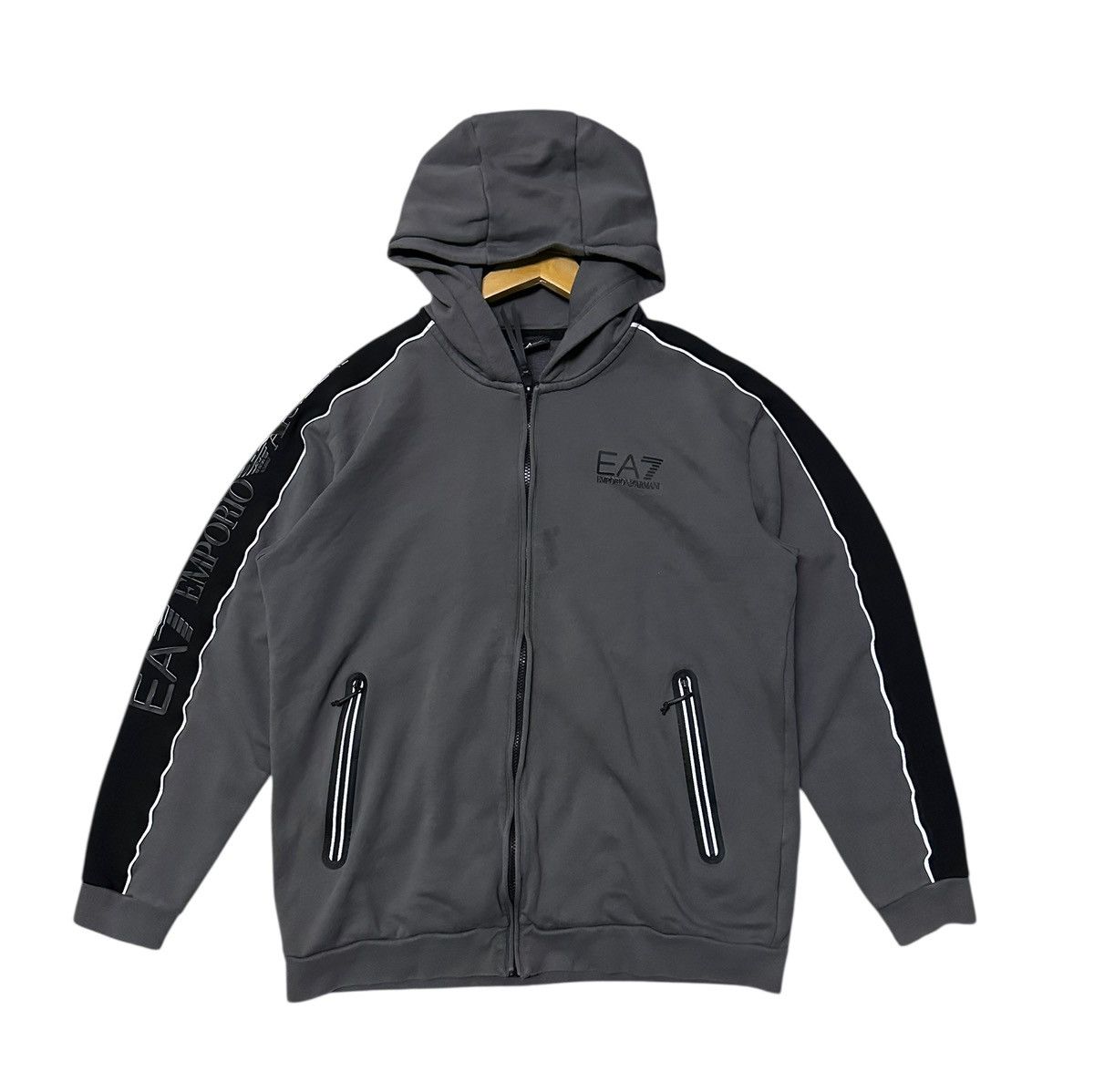 Emporio Armani Emporio Armani EA7 men’s athletic colour block zipper hoodie Size US XXL / EU 58 / 5 - 2 Thumbnail