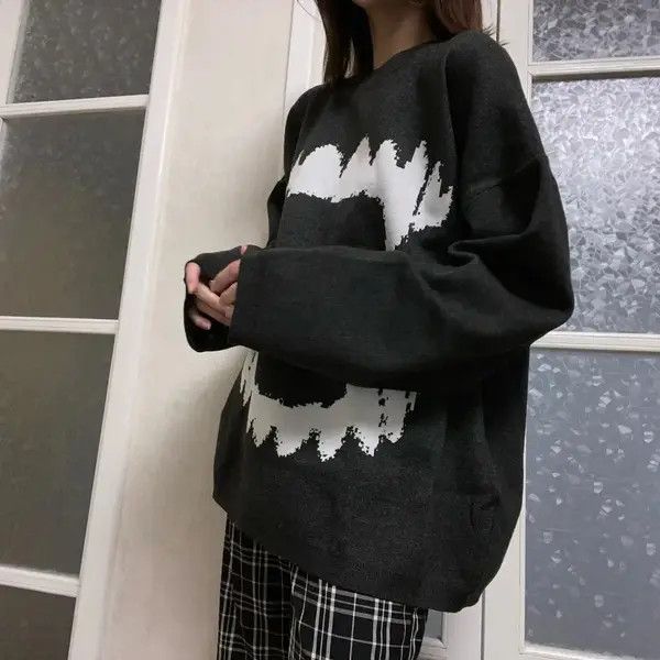VIBE Vintage Vampire Teeth Sweater Y2k Size US XL / EU 56 / 4 - 5 Thumbnail