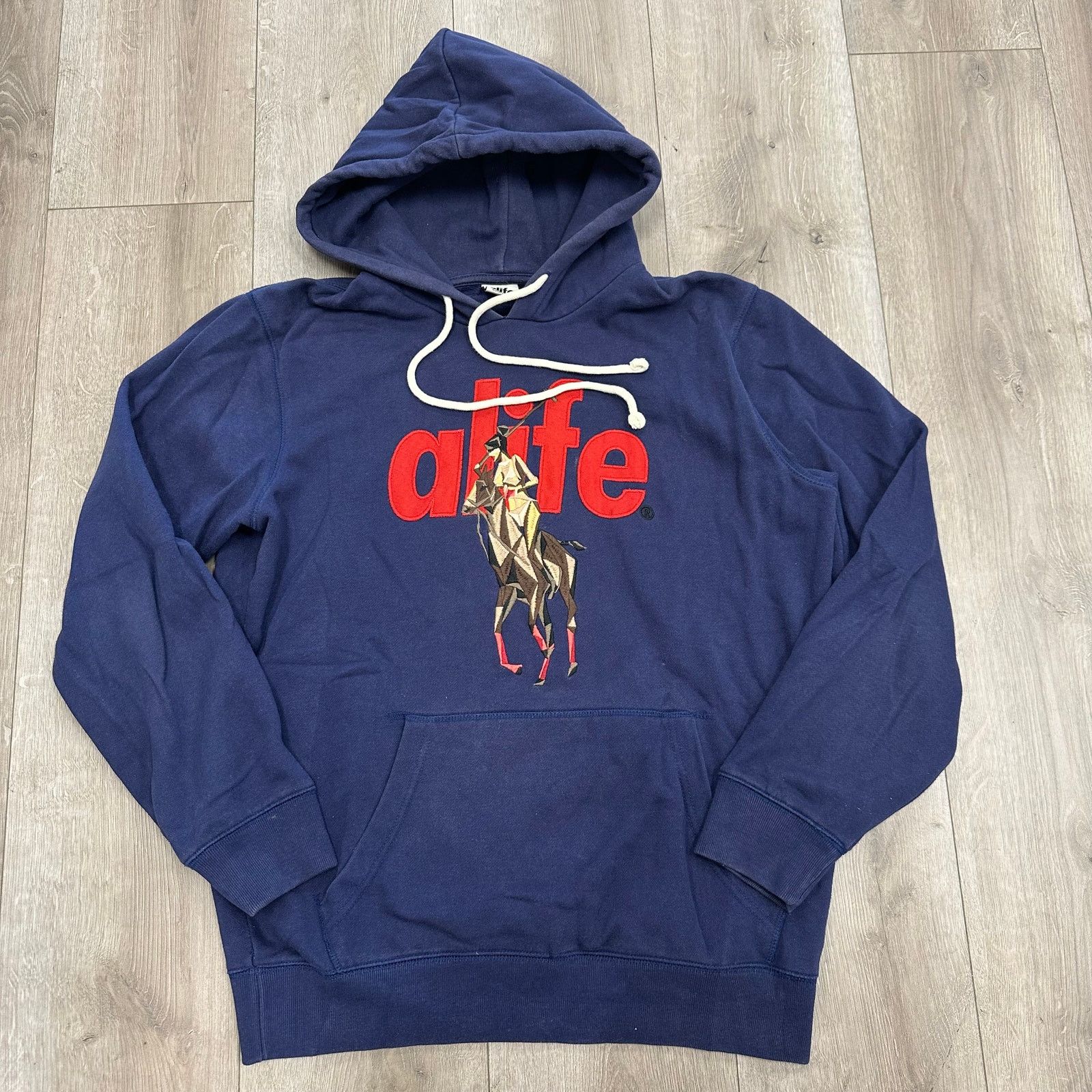 Alife Alife New York Polo Navy Hoodie Sweater Size Large L B20 Size US L / EU 52-54 / 3 - 1 Thumbnail