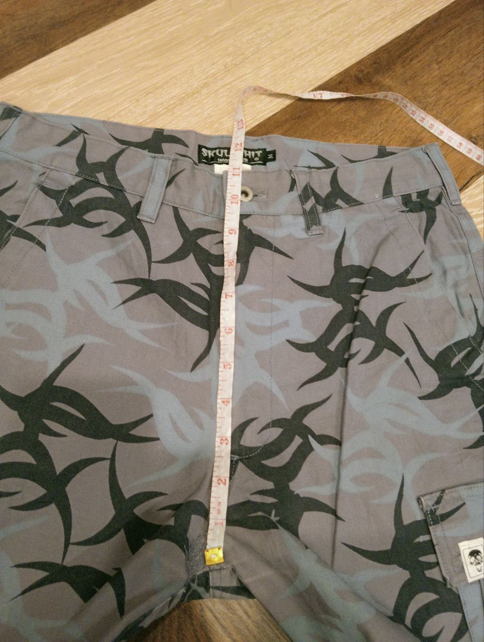 Japanese Brand VINTAGE SKULLSHIT JAPAN TRIBAL CAMO CARGO PANTS Size US 29 - 11 Thumbnail