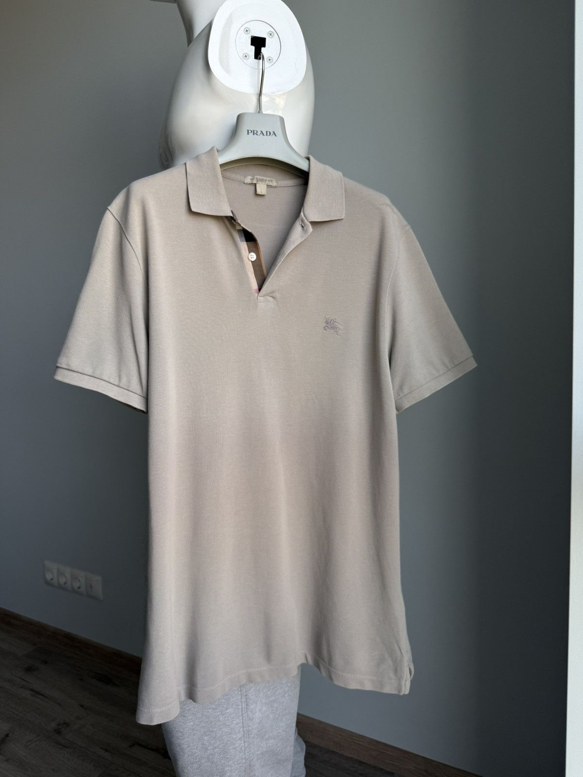 Burberry Burberry Label Men Embroidery Logo Polo Tee Gray Size US L / EU 52-54 / 3 - 4 Thumbnail